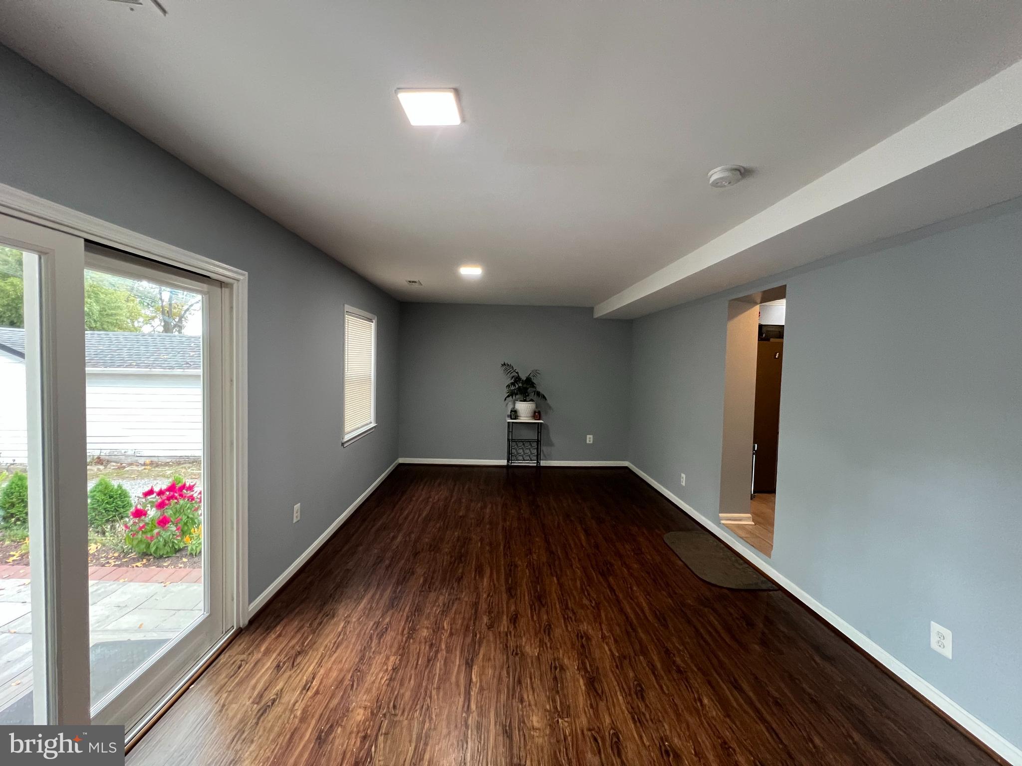 CHARLTON HEIGHTS - Residential