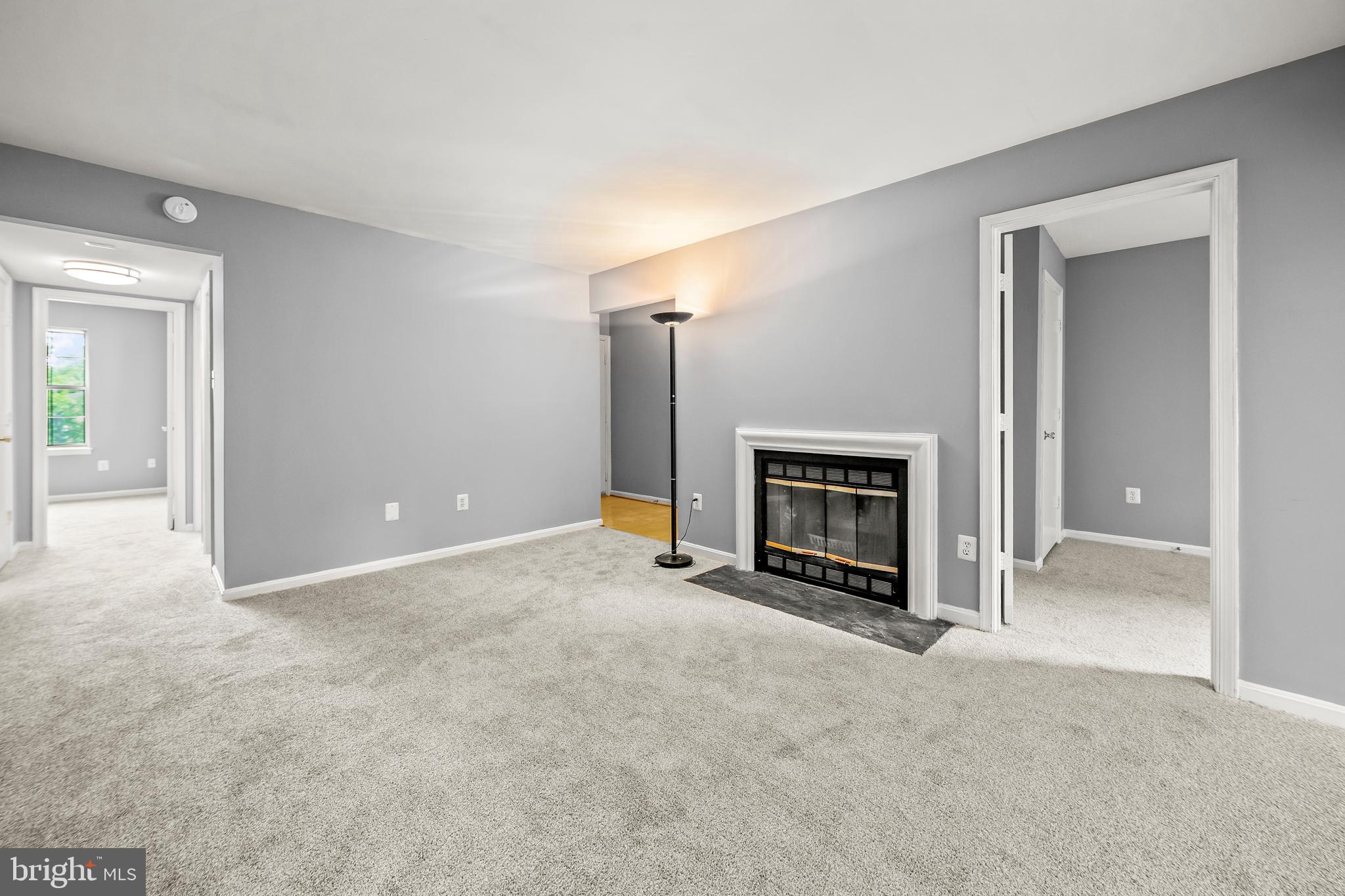 6 NORMANDY SQUARE COURT 2CF