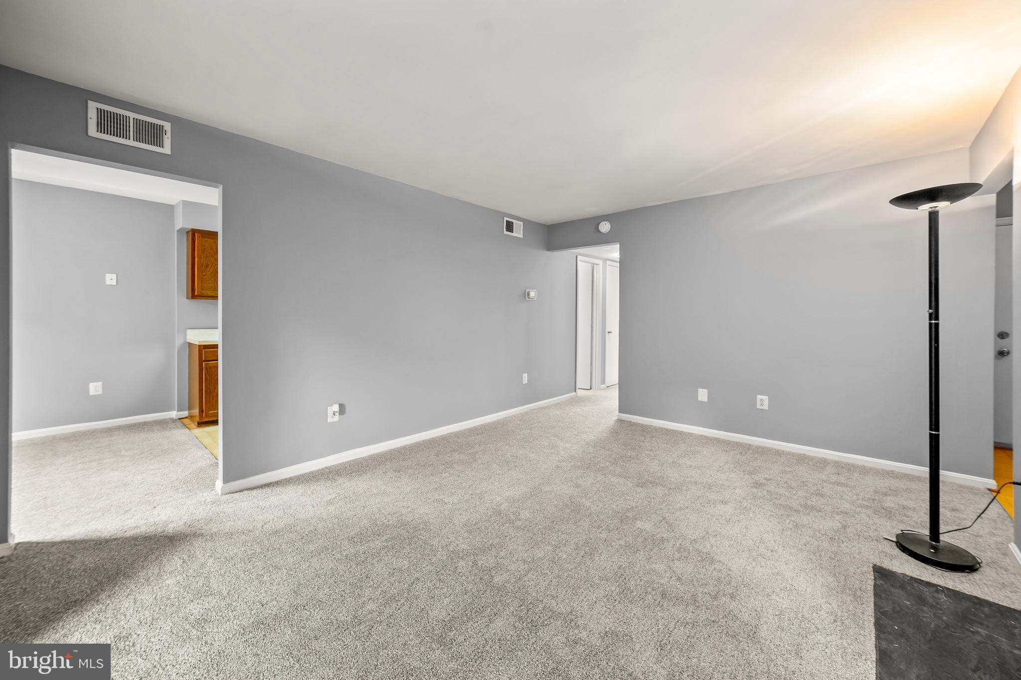 6 NORMANDY SQUARE COURT 2CF