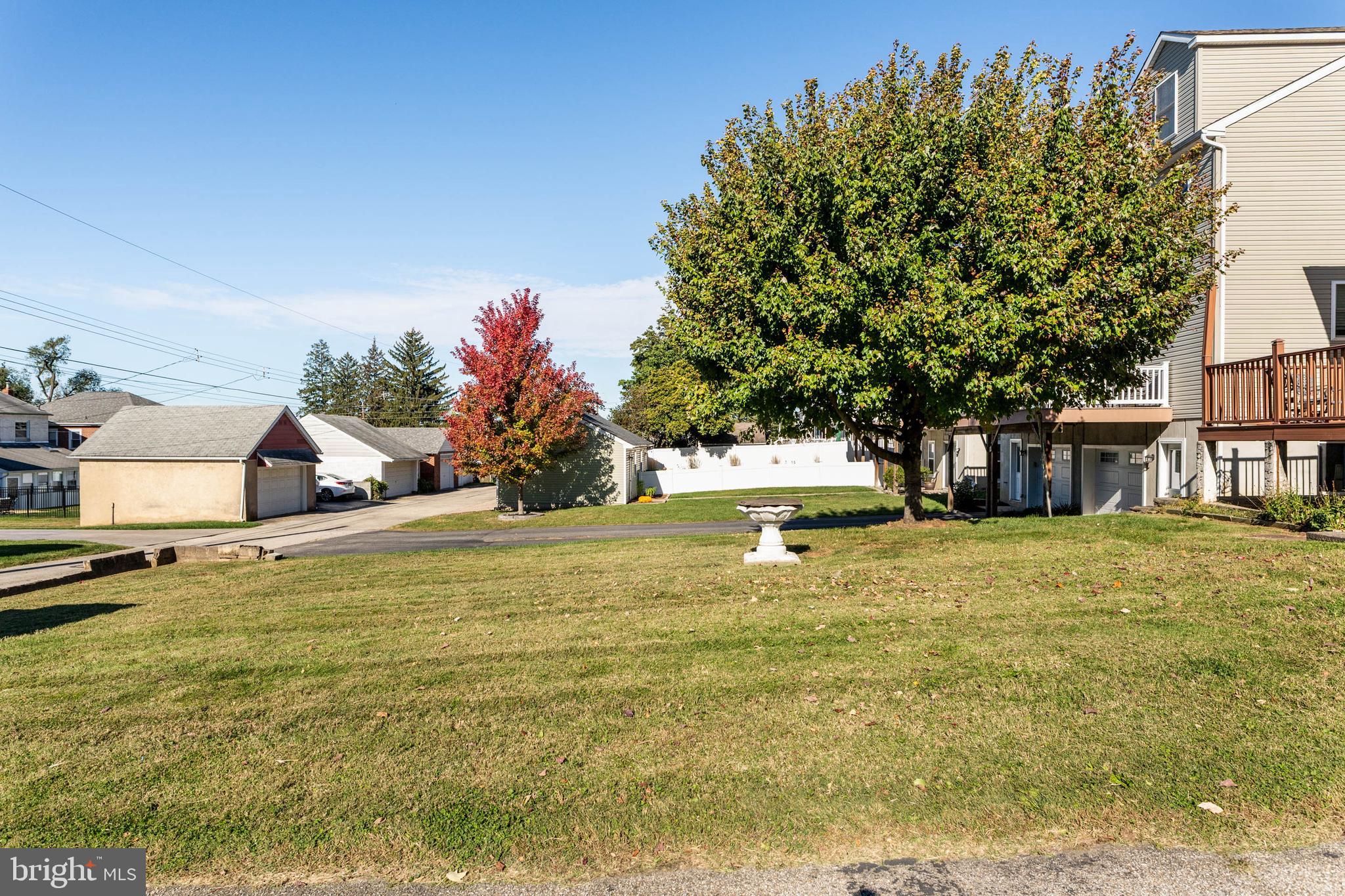 219 W 11TH AVENUE