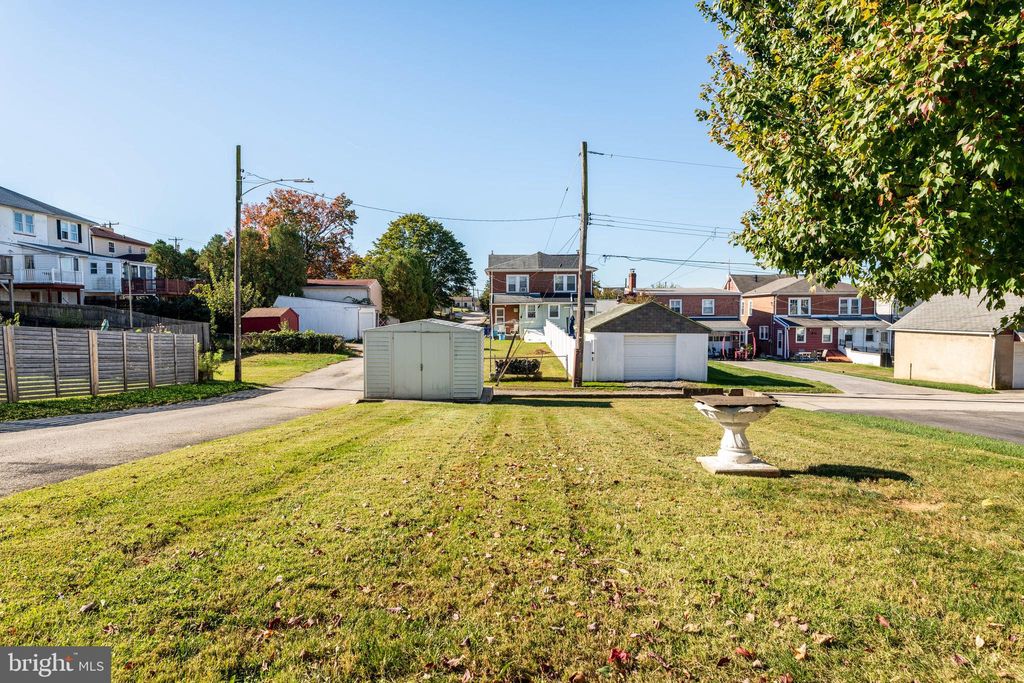 Photo of 219 W 11th Avenue, CONSHOHOCKEN, PA 19428 (MLS # PAMC2159696)