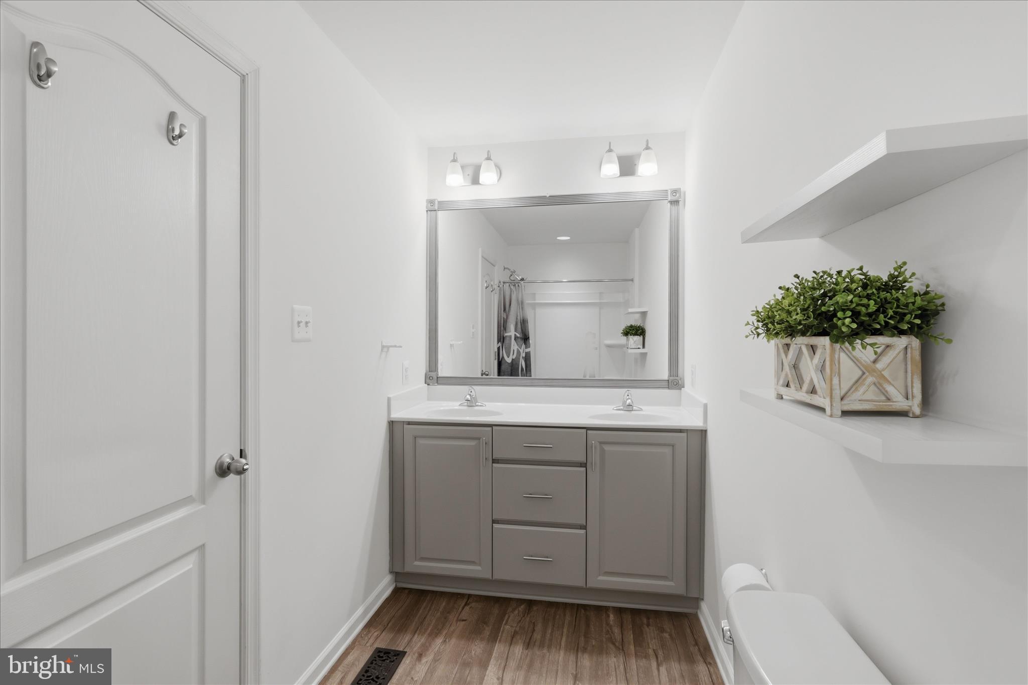 WESTFIELDS - Residential