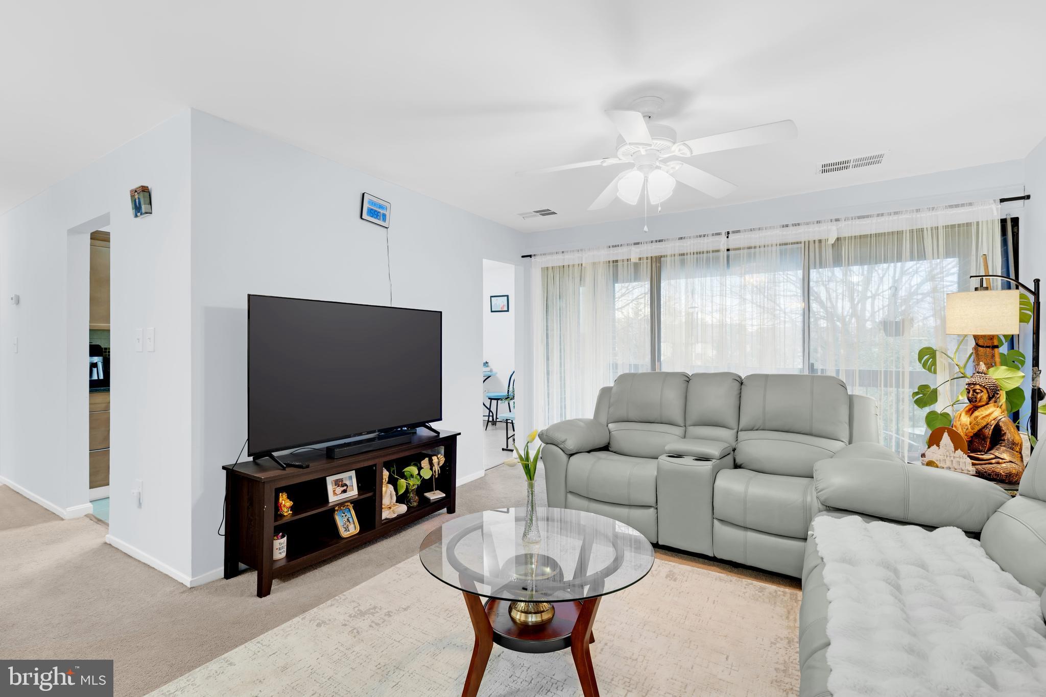 JEFFERSON MEWS - Residential