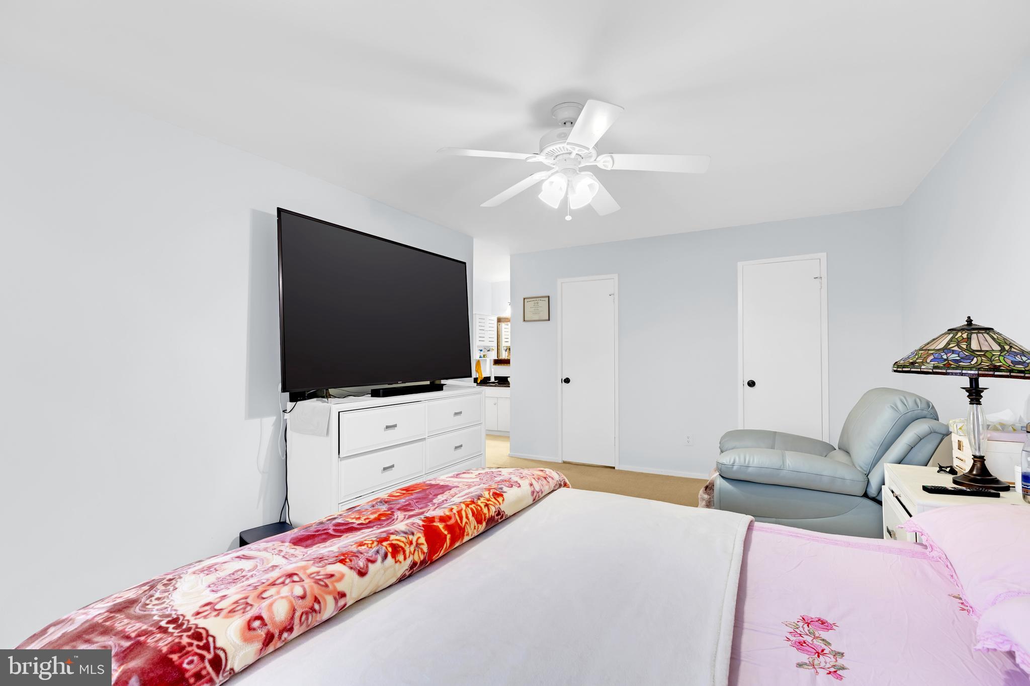 JEFFERSON MEWS - Residential