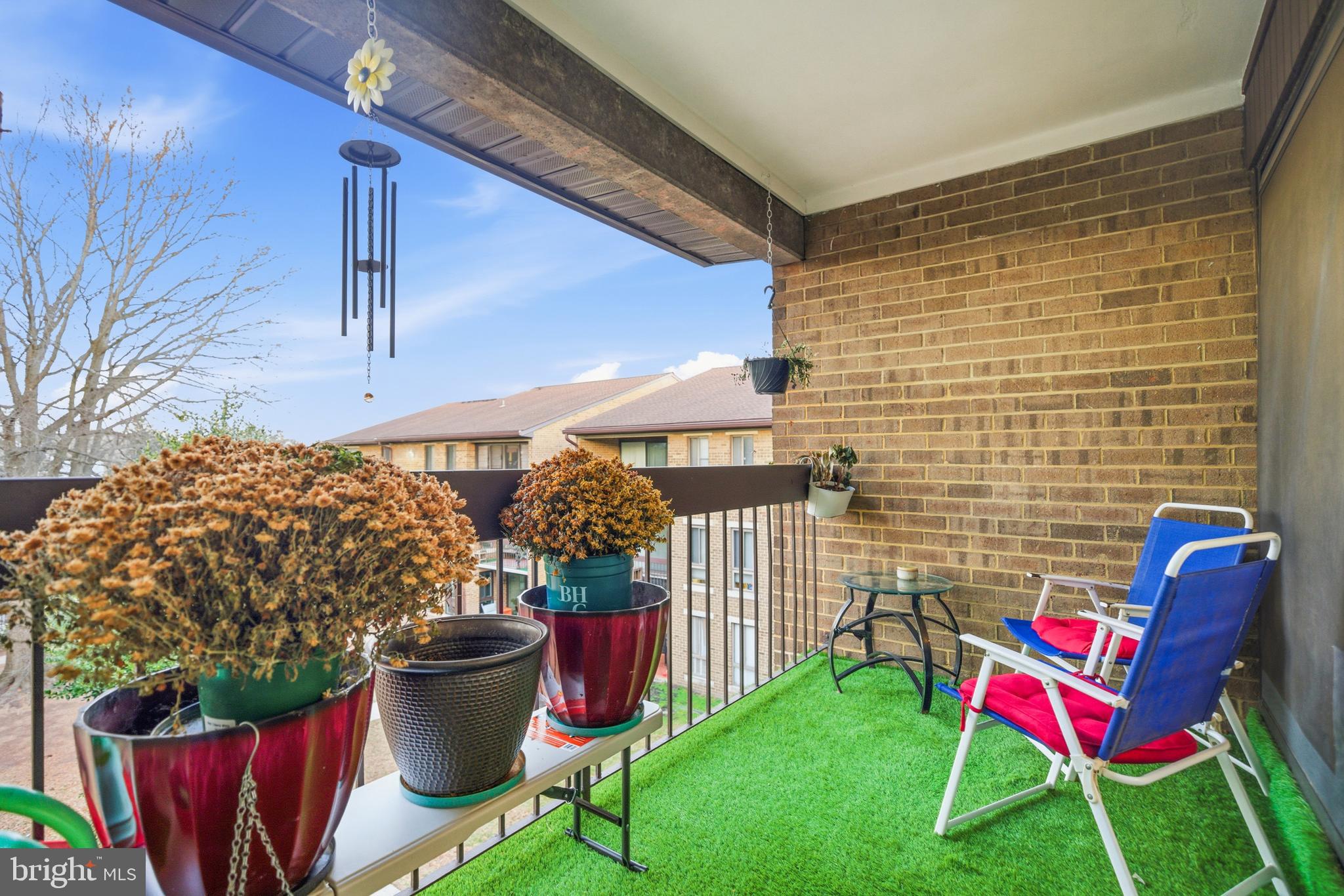 JEFFERSON MEWS - Residential