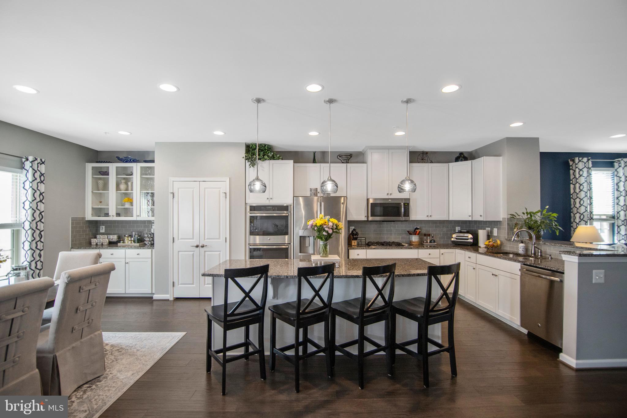 CABIN BRANCH - Residential