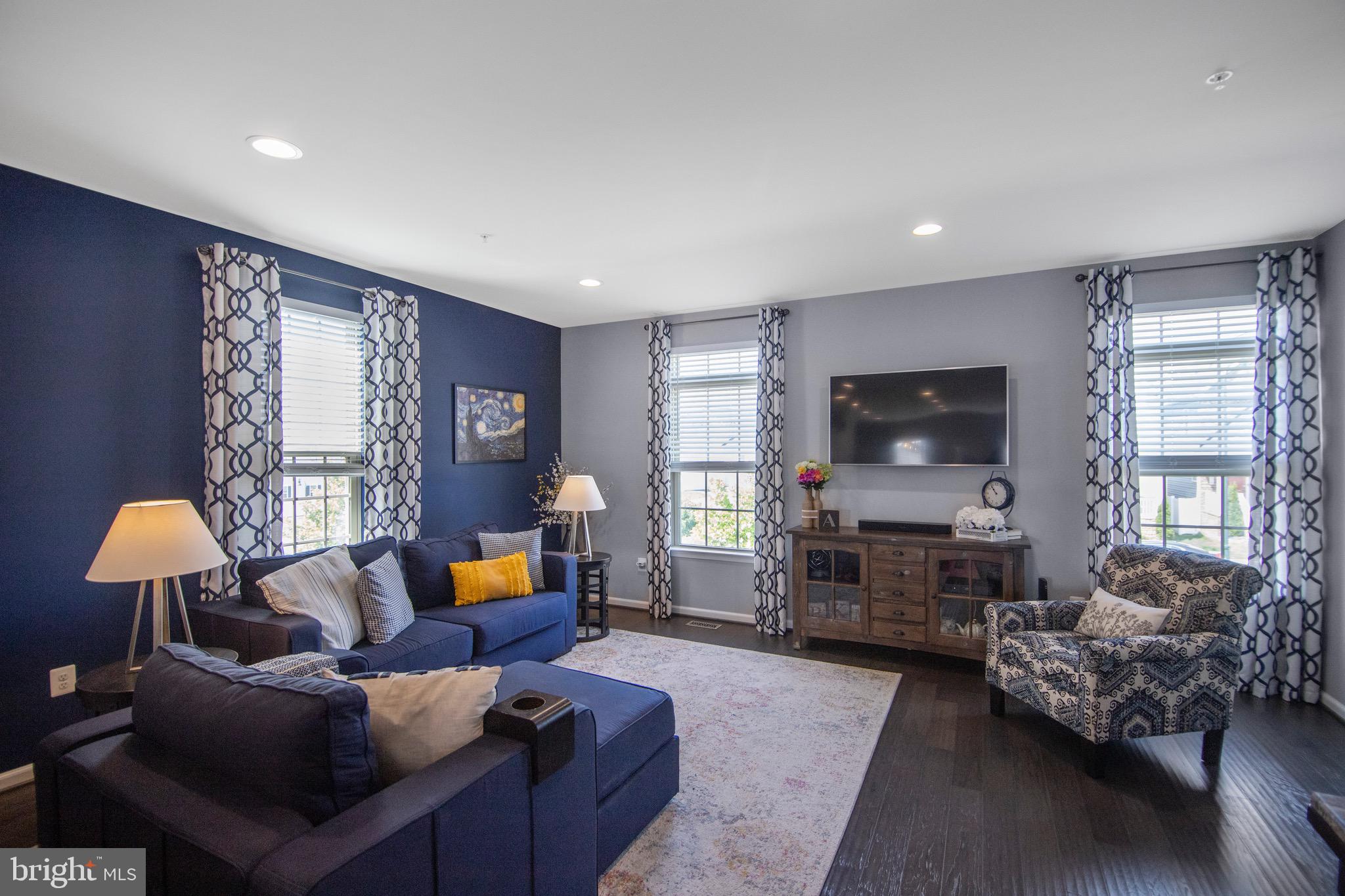 CABIN BRANCH - Residential