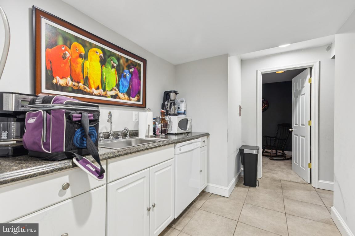 QUIET MEADOWS - Residential