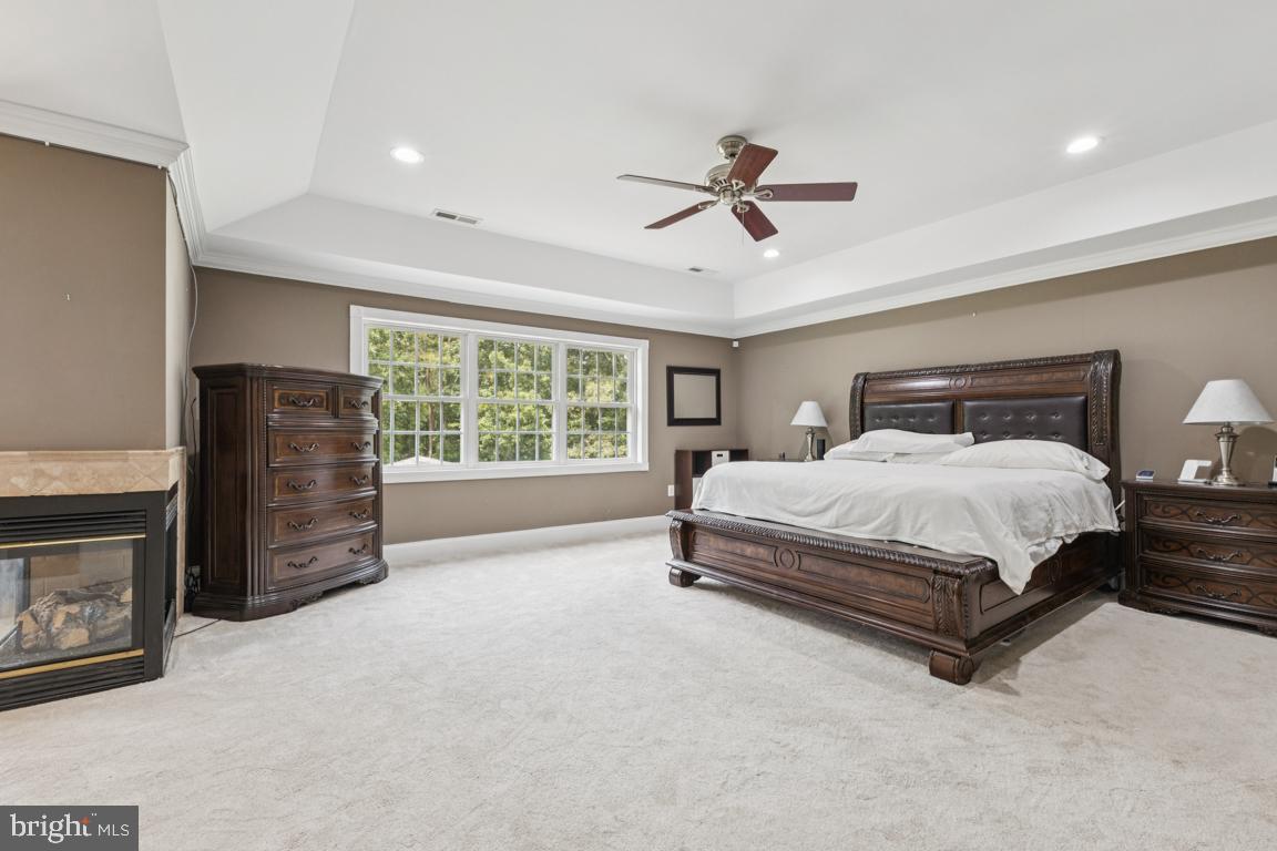 QUIET MEADOWS - Residential