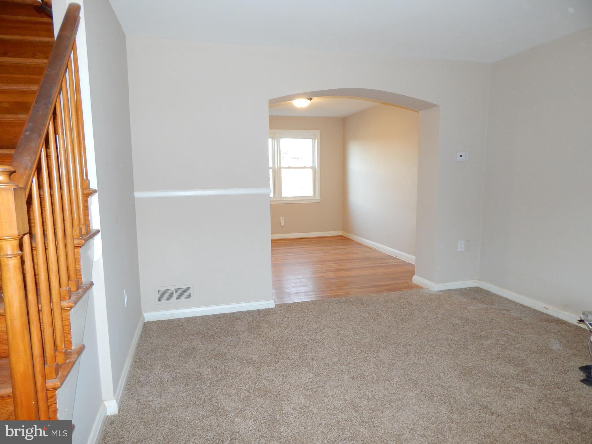 EASTWOOD - Residential Lease