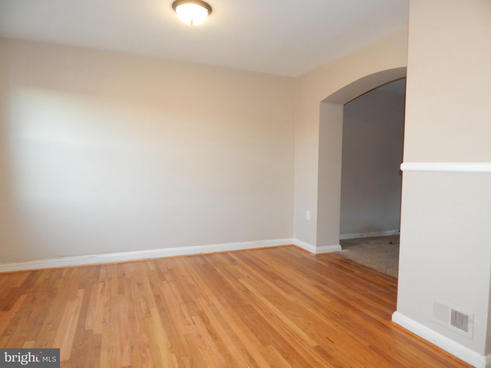 EASTWOOD - Residential Lease