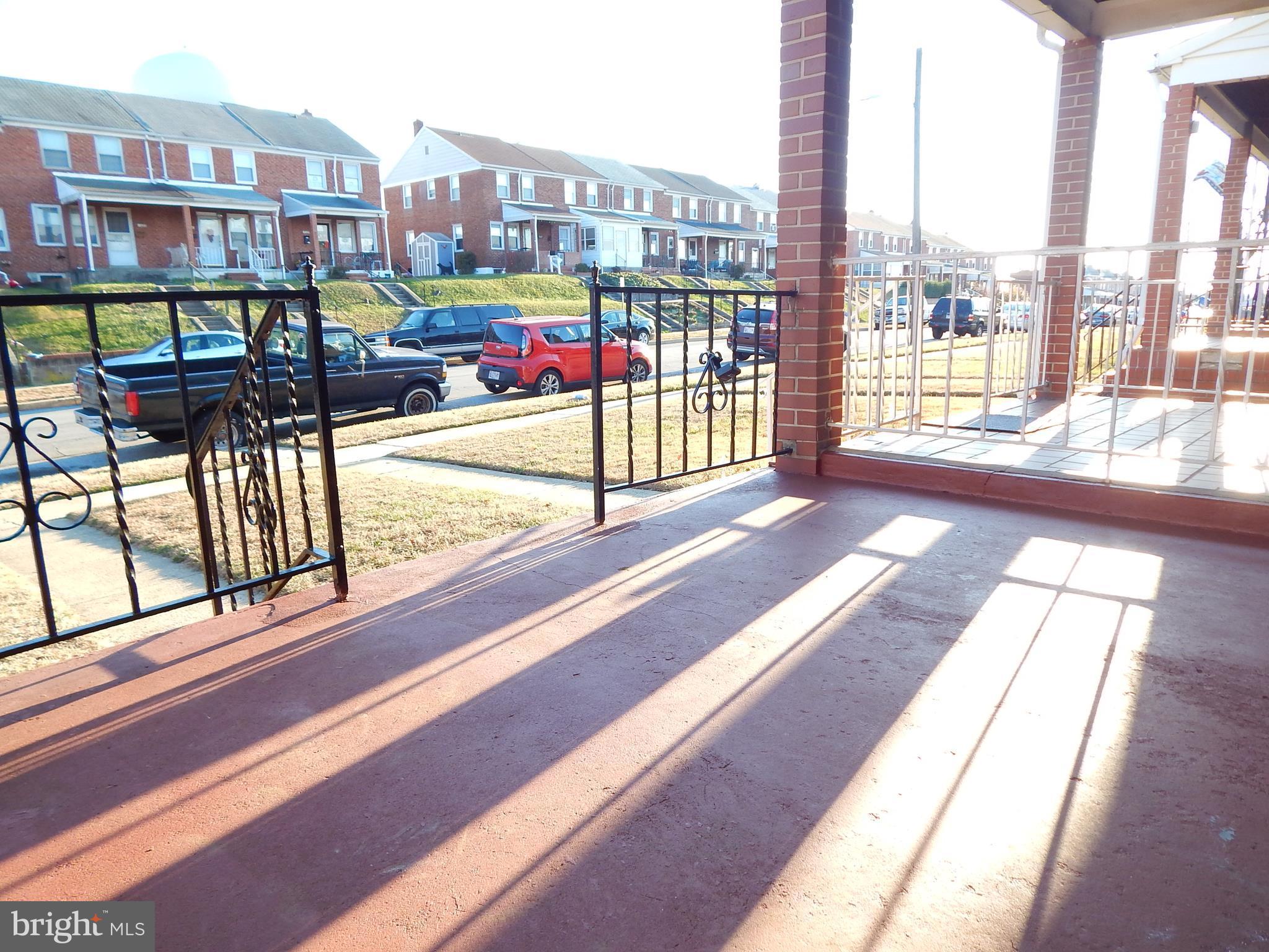 EASTWOOD - Residential Lease