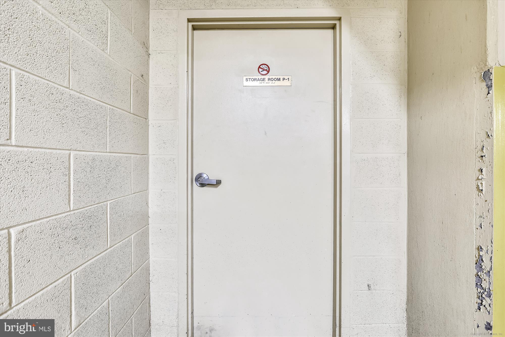 LEISURE WORLD - Residential