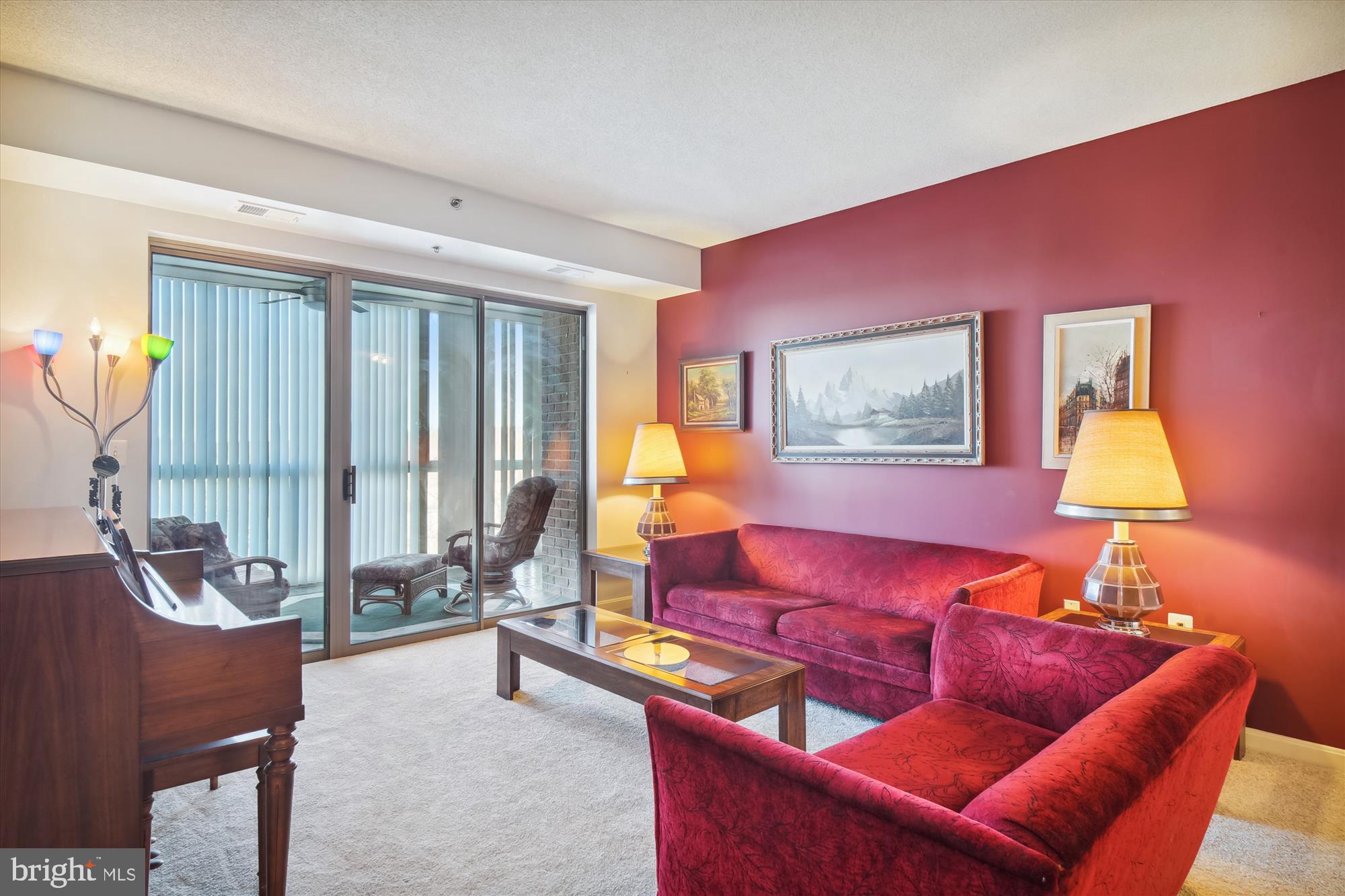 LEISURE WORLD - Residential