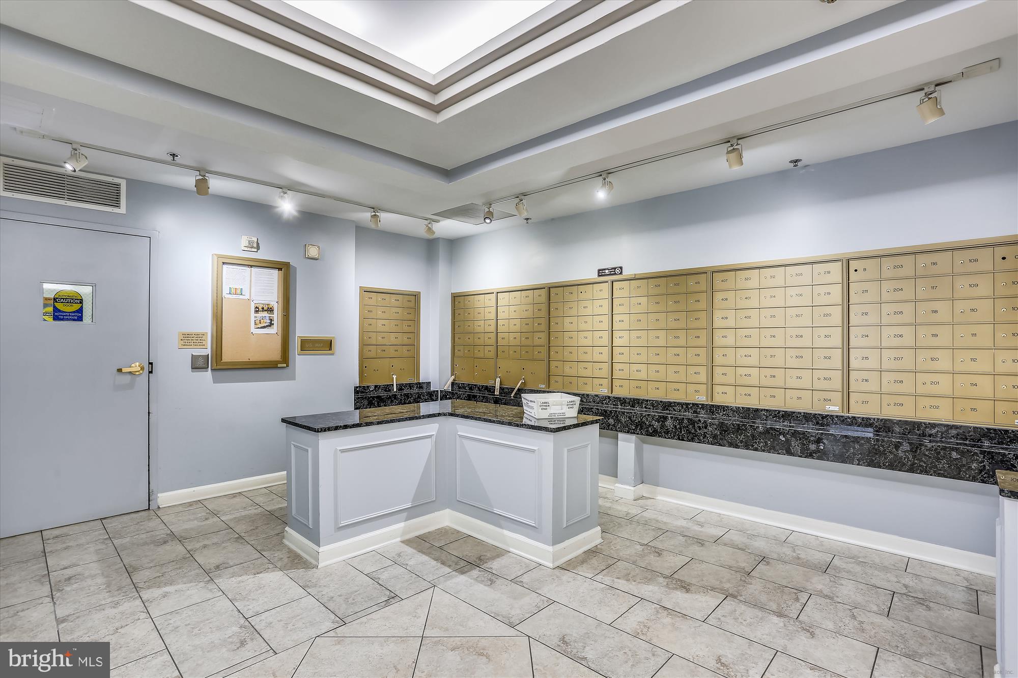 LEISURE WORLD - Residential