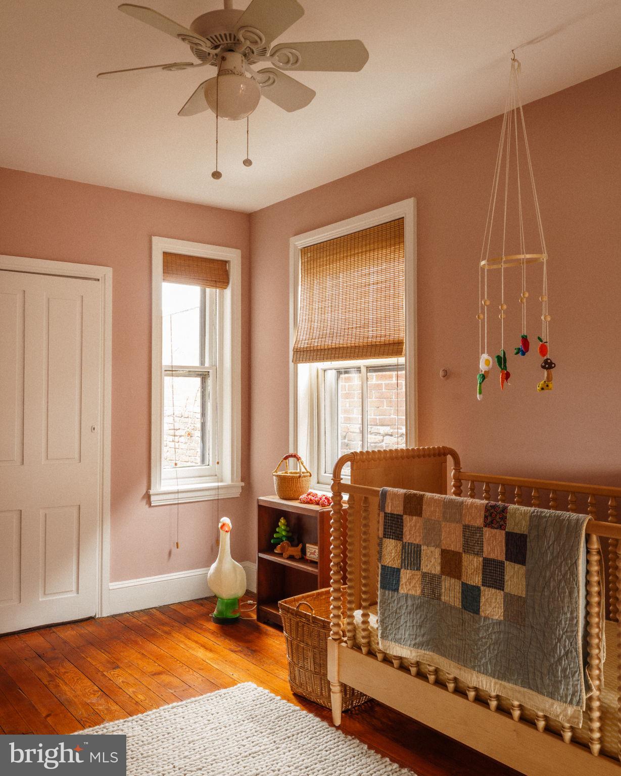 FAIRMOUNT - Residential