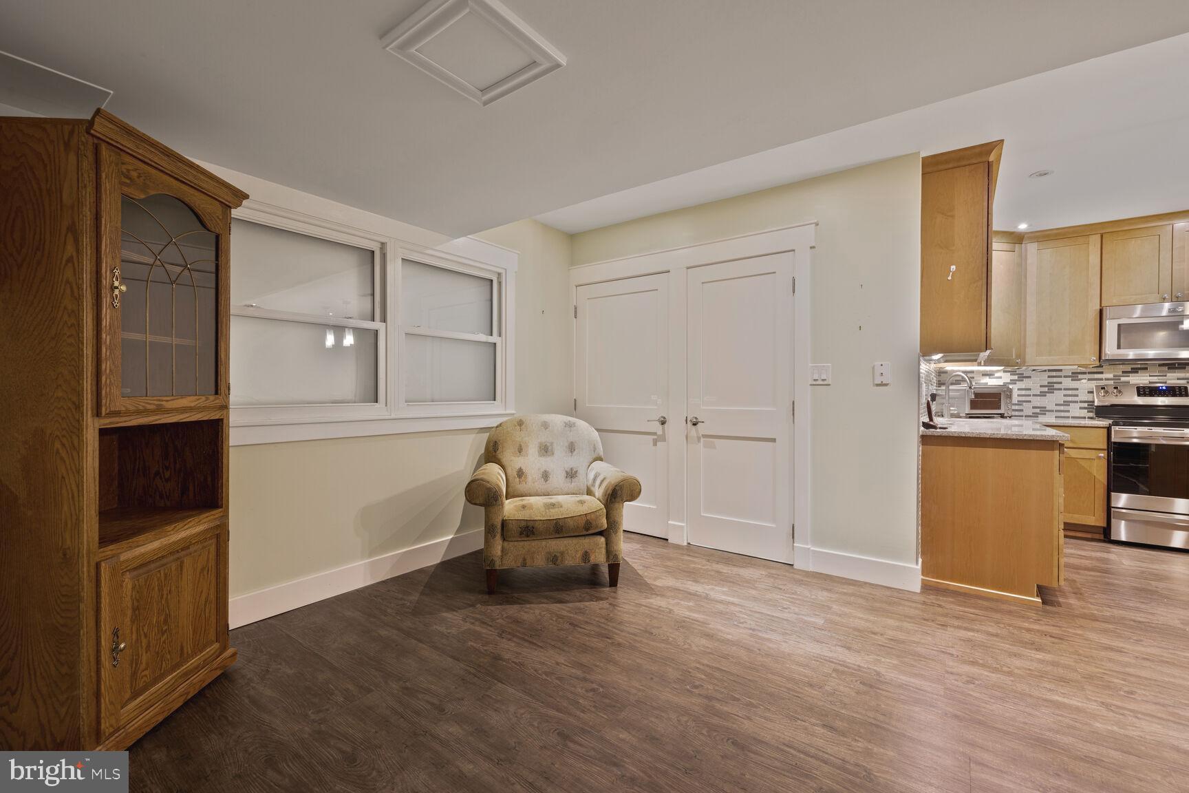 HIGHLAND LAKE - Residential