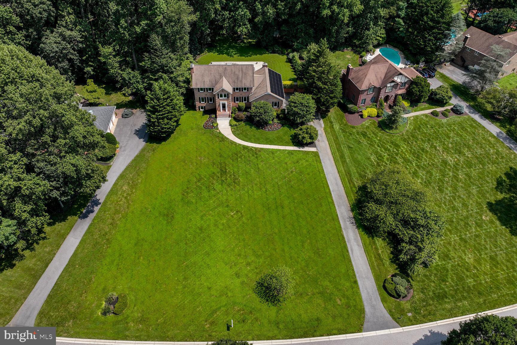 HIGHLAND LAKE - Residential