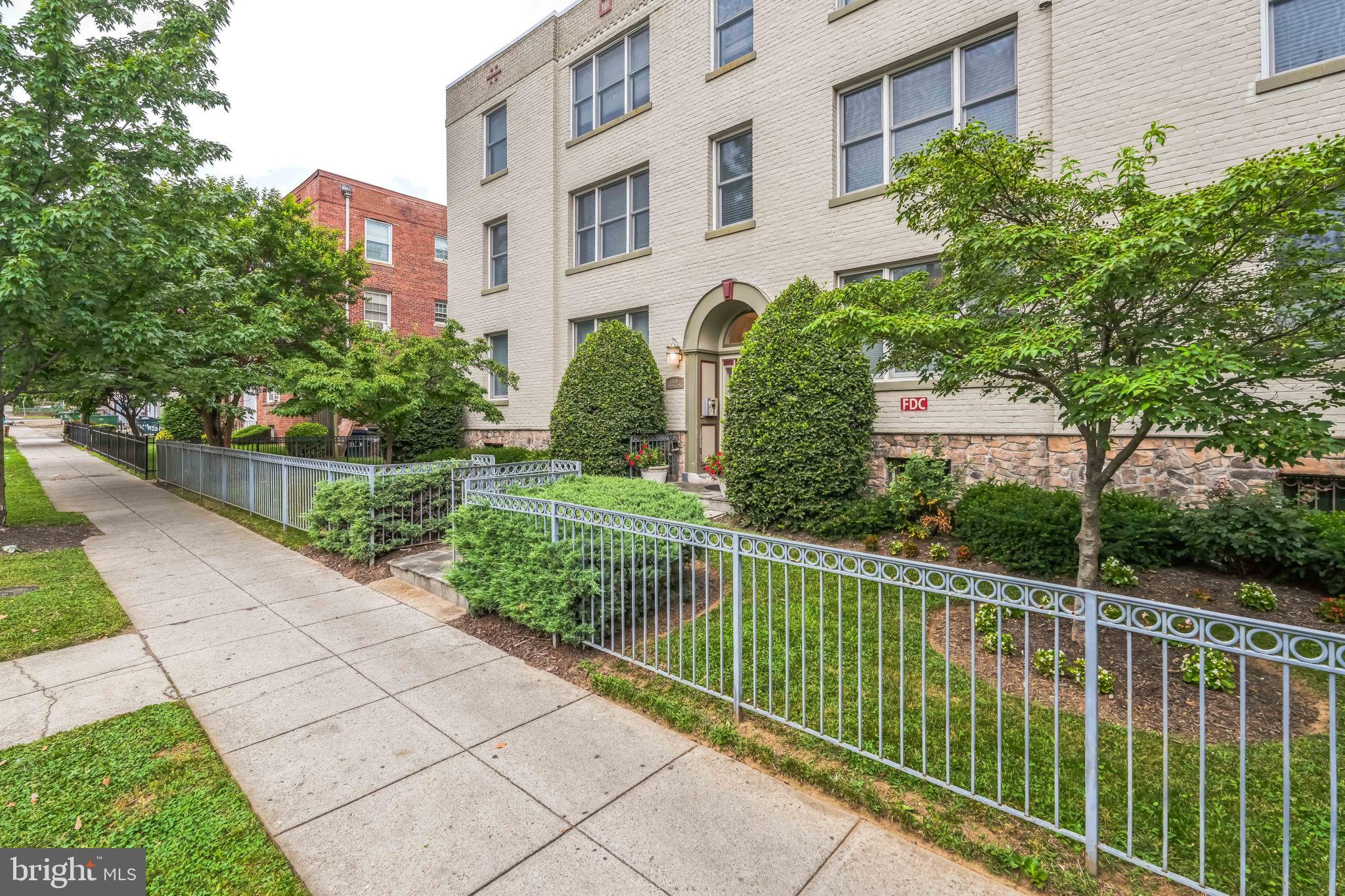 5040 1ST STREET NW 301