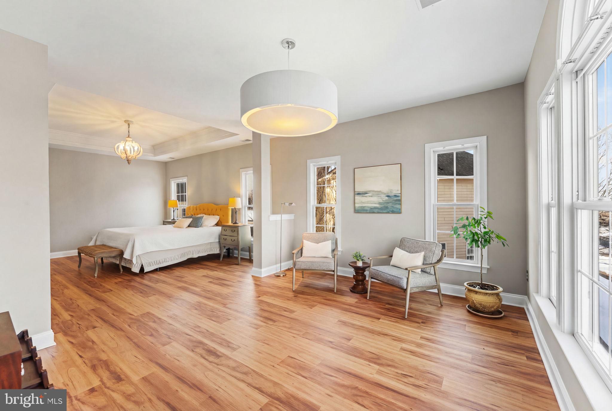 LANSDOWNE ON THE POTOMAC - Residential