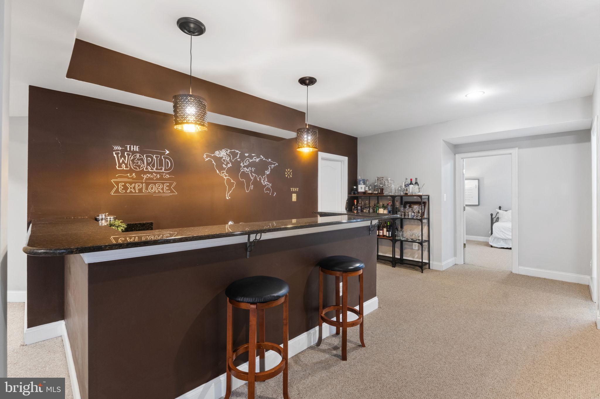 LANSDOWNE ON THE POTOMAC - Residential