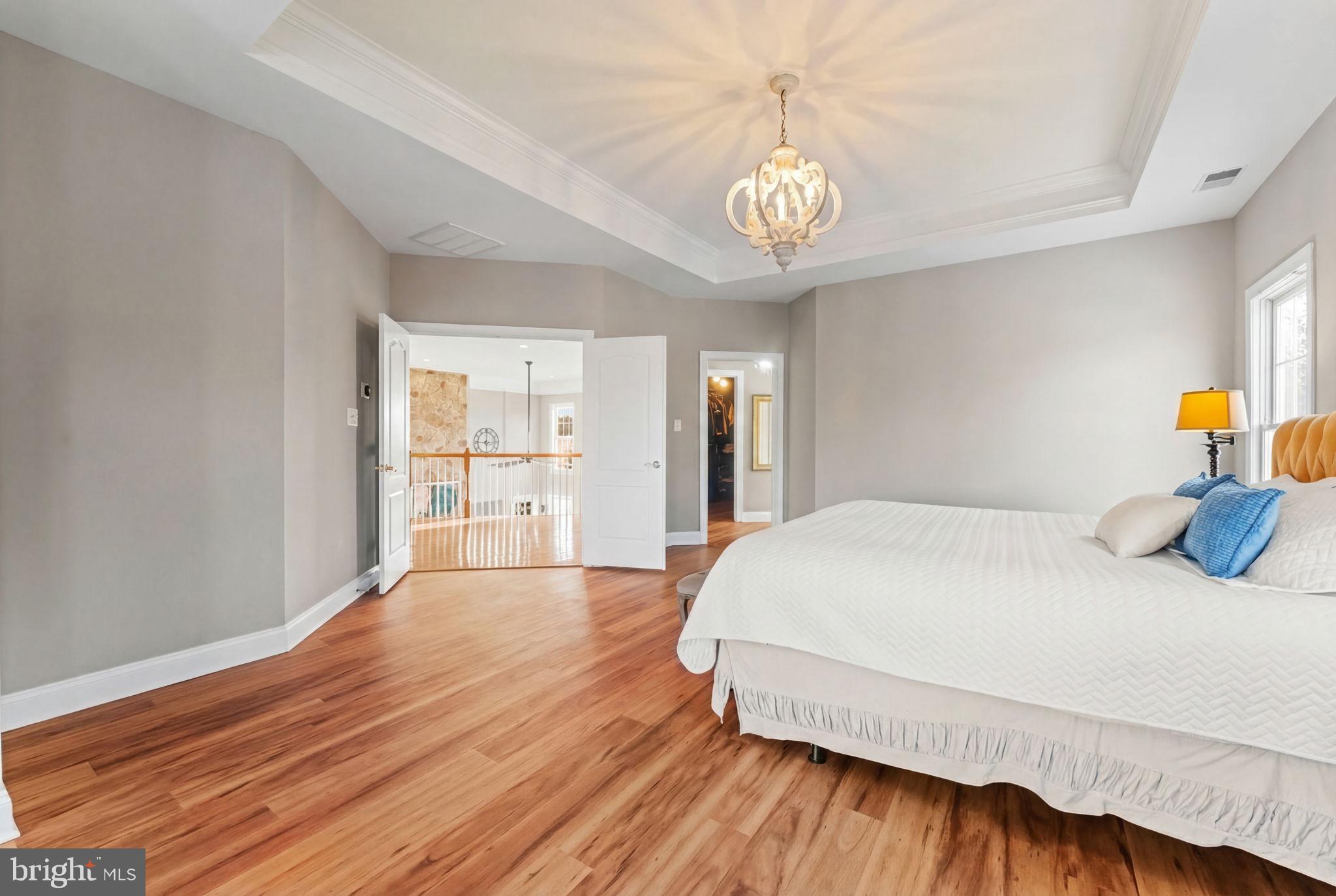 LANSDOWNE ON THE POTOMAC - Residential