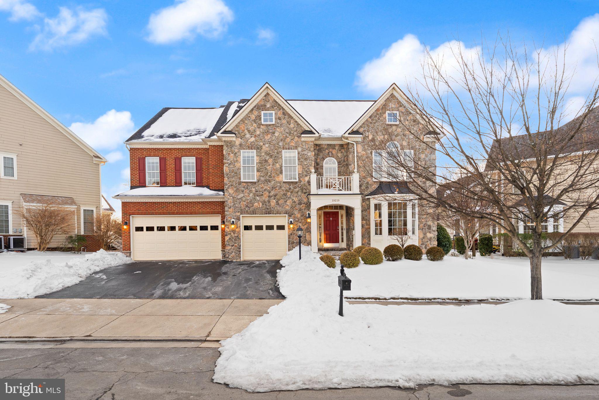 19219 BURNT BRIDGE DRIVE