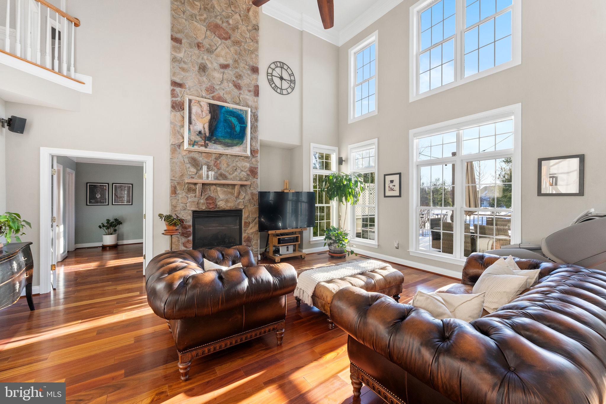 LANSDOWNE ON THE POTOMAC - Residential