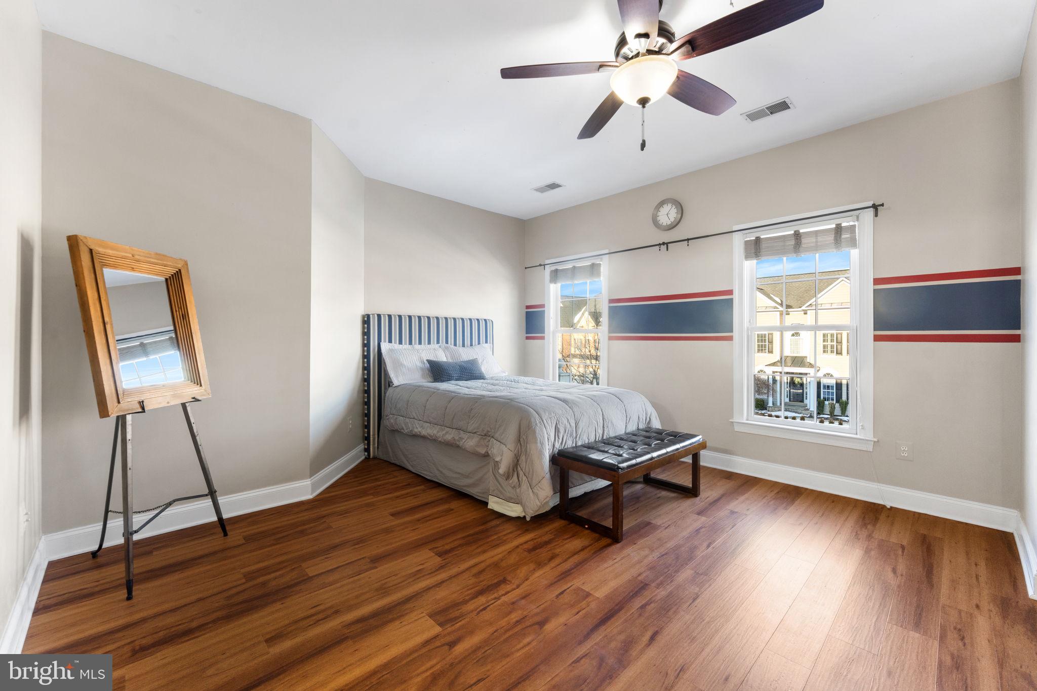 LANSDOWNE ON THE POTOMAC - Residential