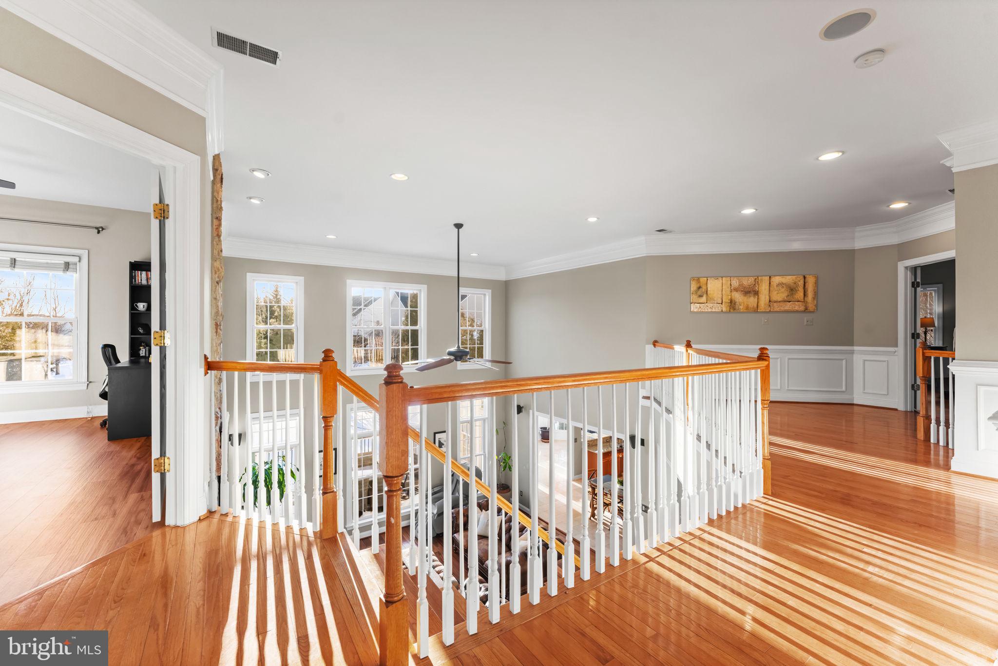 LANSDOWNE ON THE POTOMAC - Residential