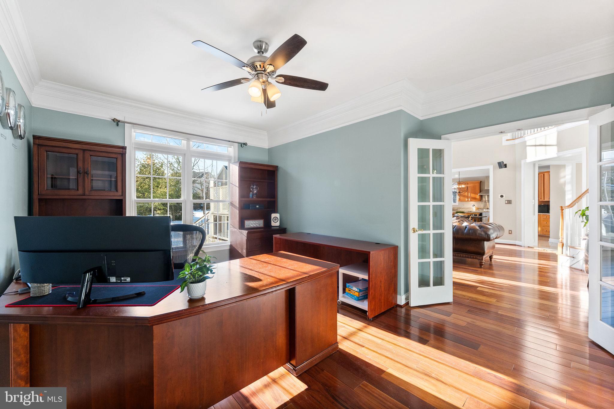 LANSDOWNE ON THE POTOMAC - Residential