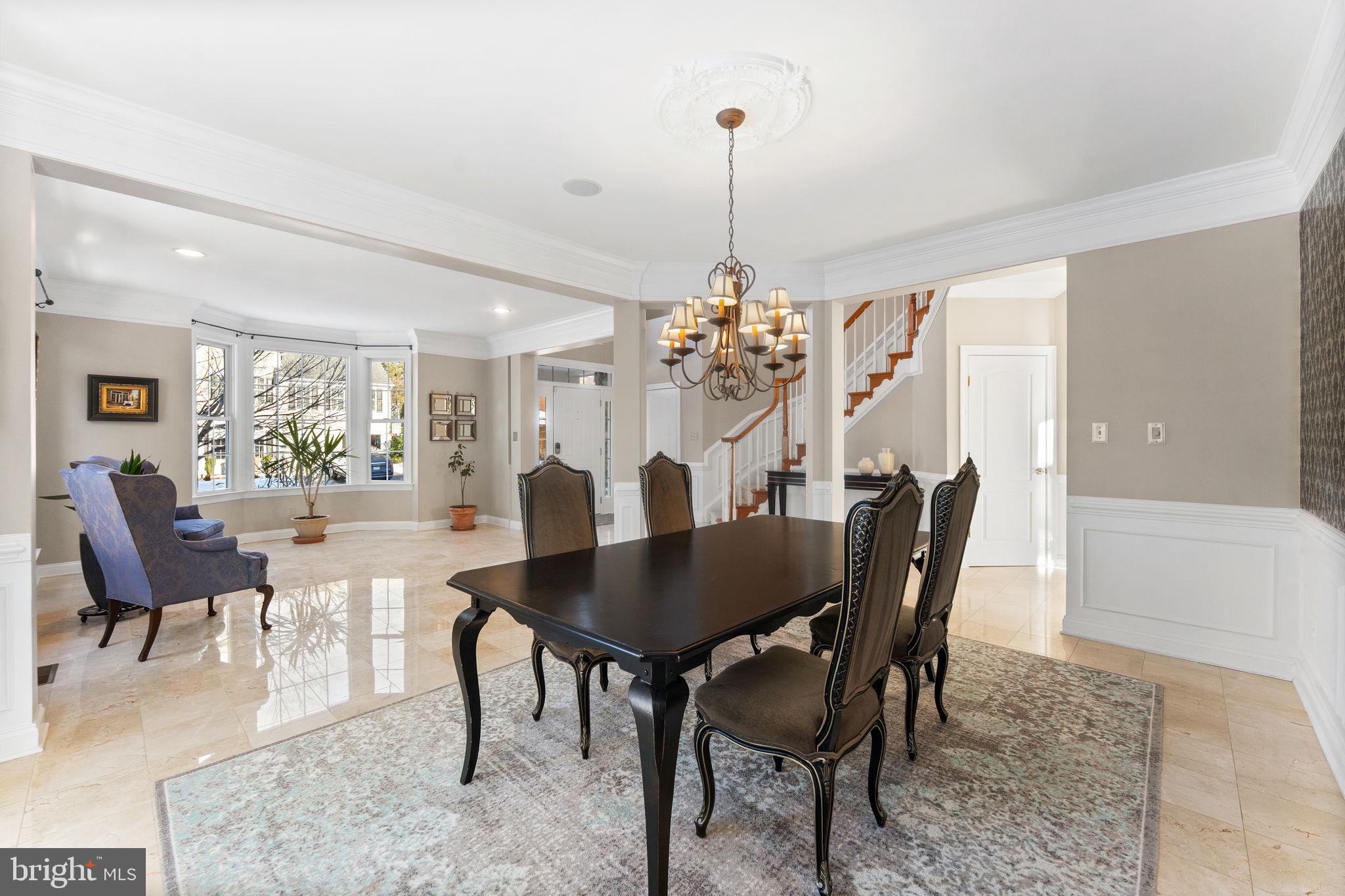 LANSDOWNE ON THE POTOMAC - Residential