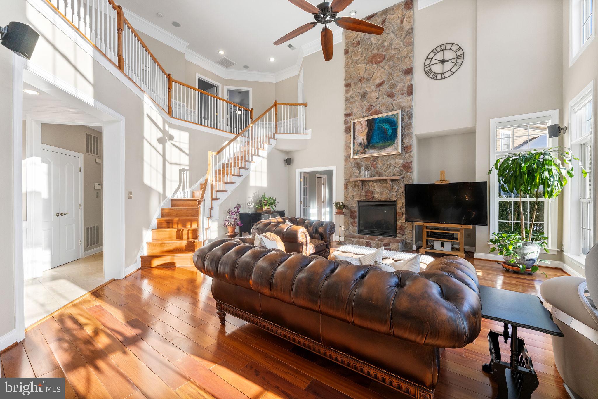 LANSDOWNE ON THE POTOMAC - Residential