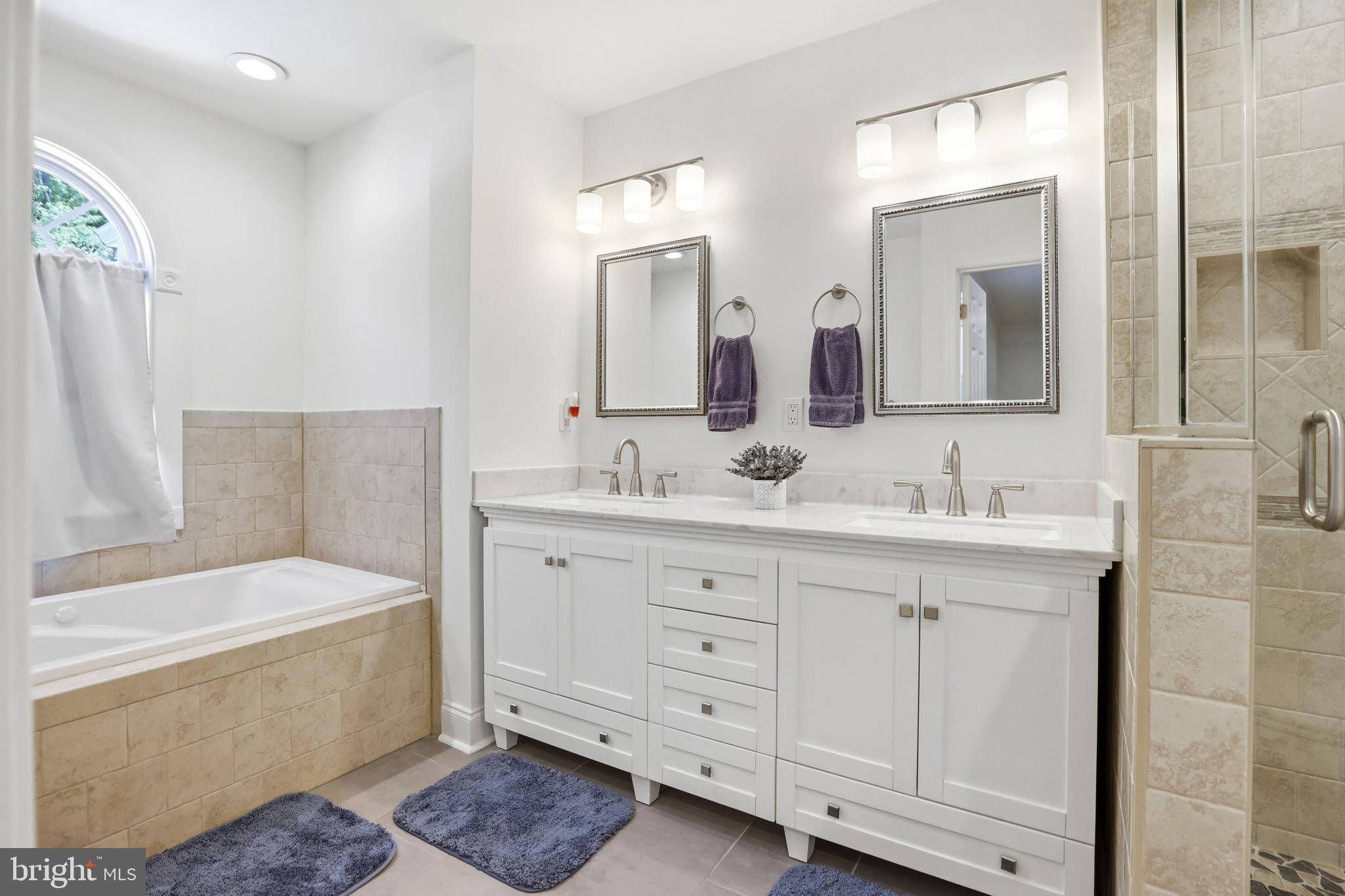 SPRIGGS COVE - Residential