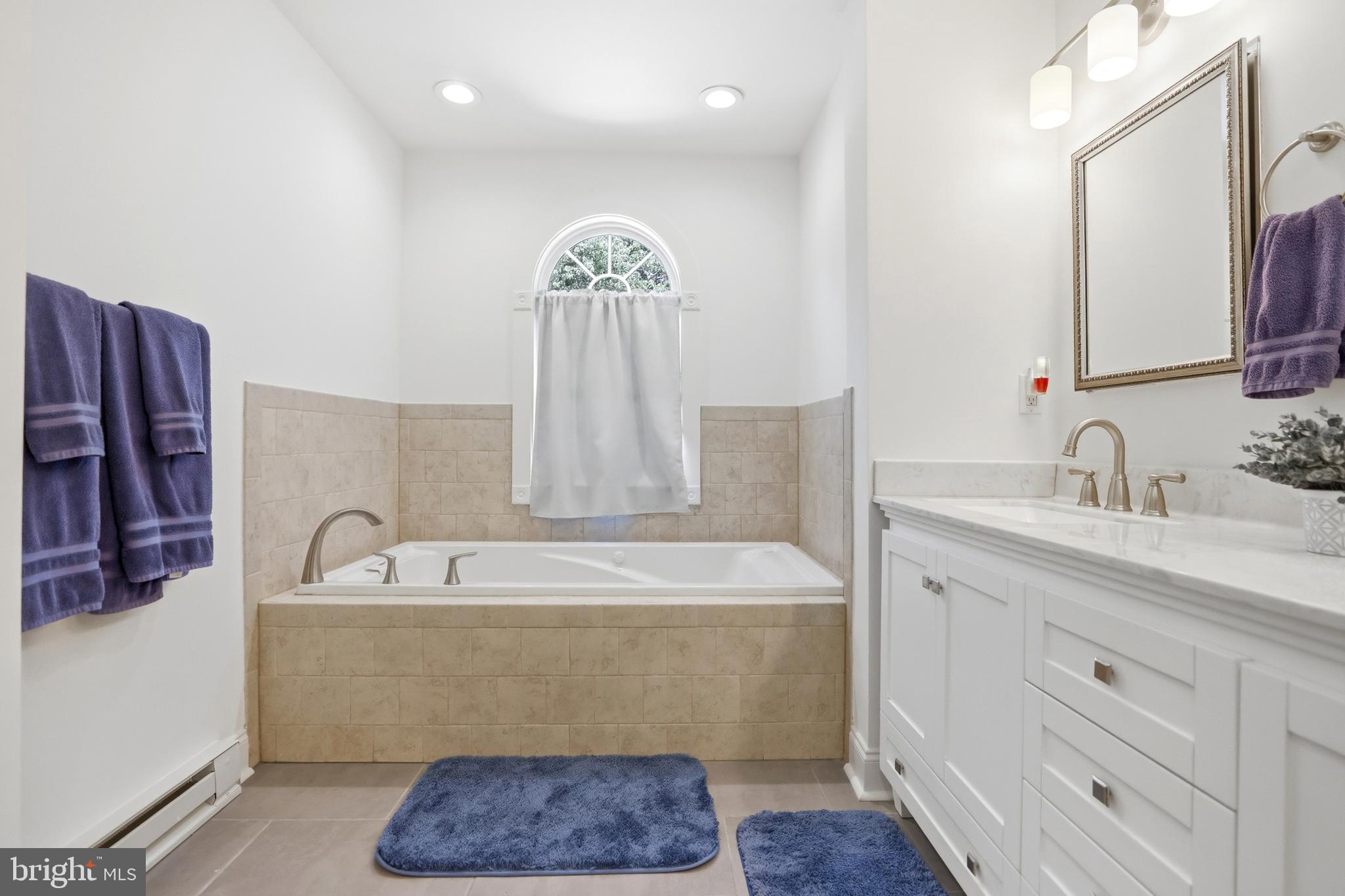 SPRIGGS COVE - Residential