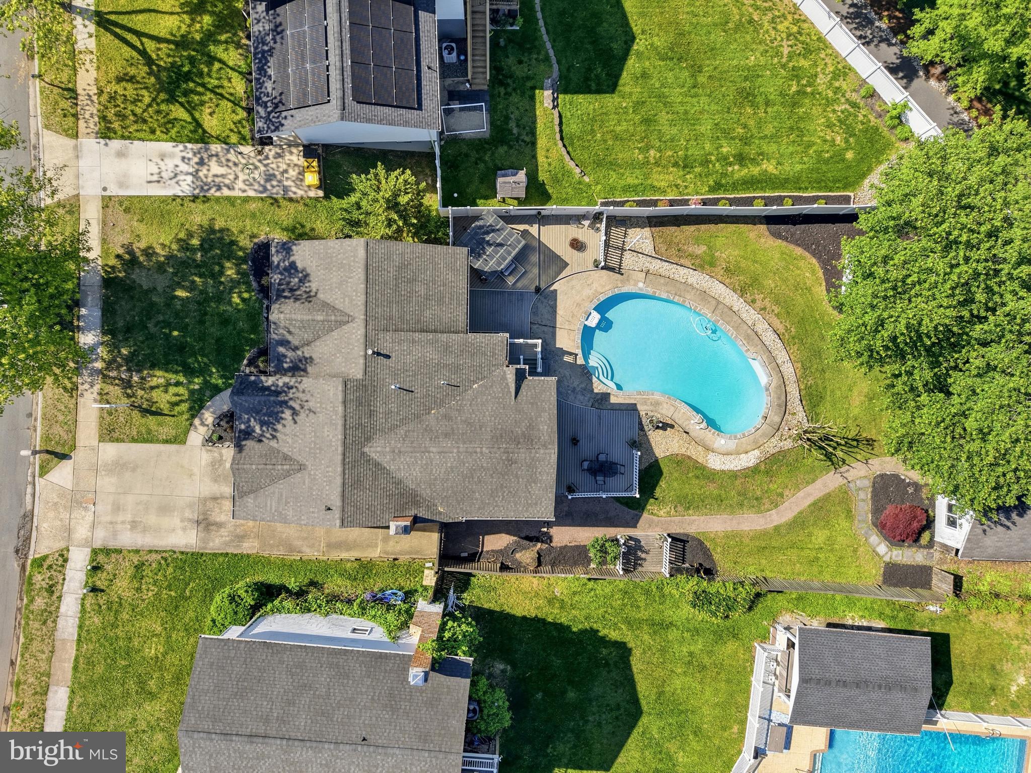SPRIGGS COVE - Residential