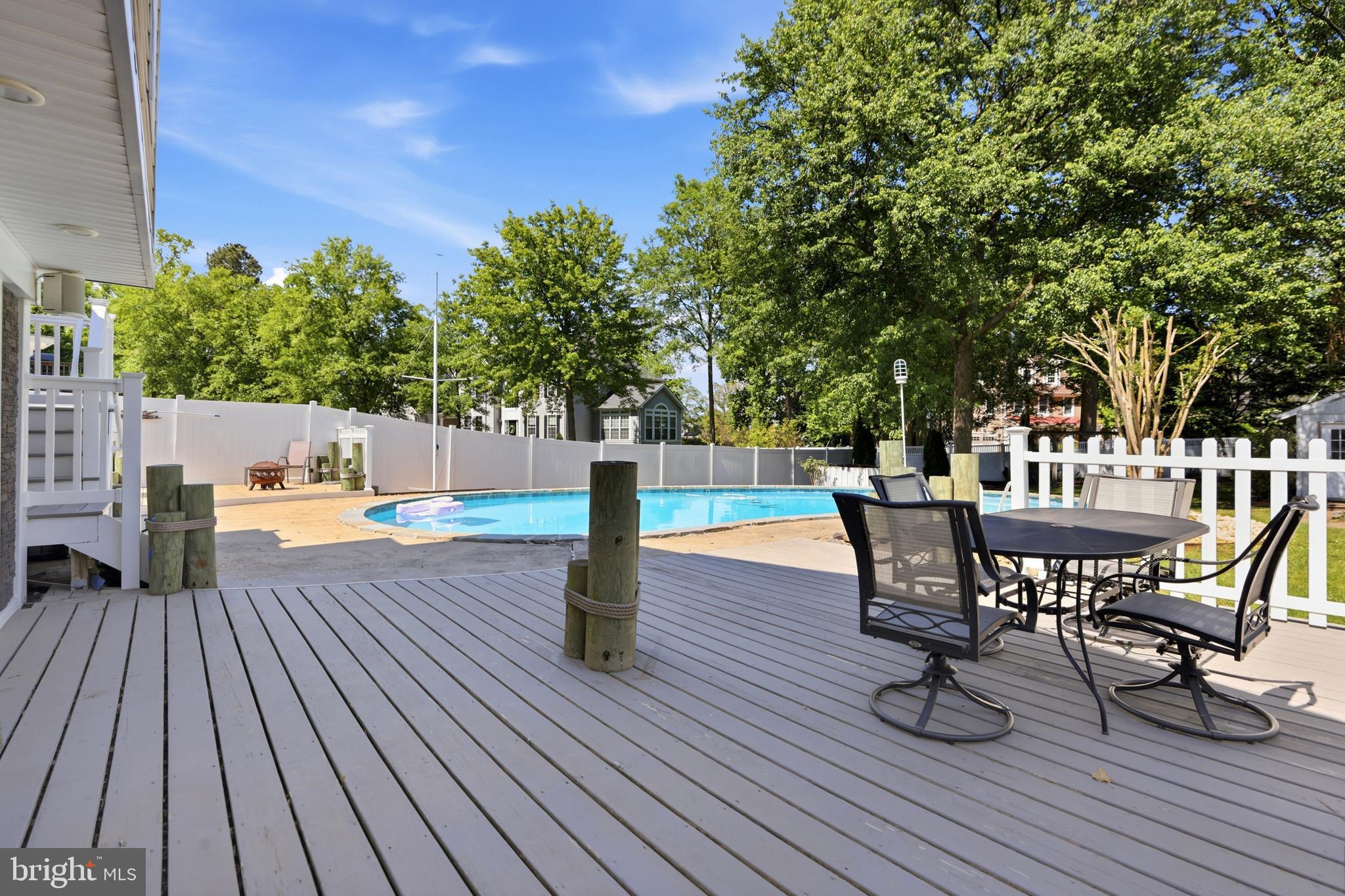 SPRIGGS COVE - Residential