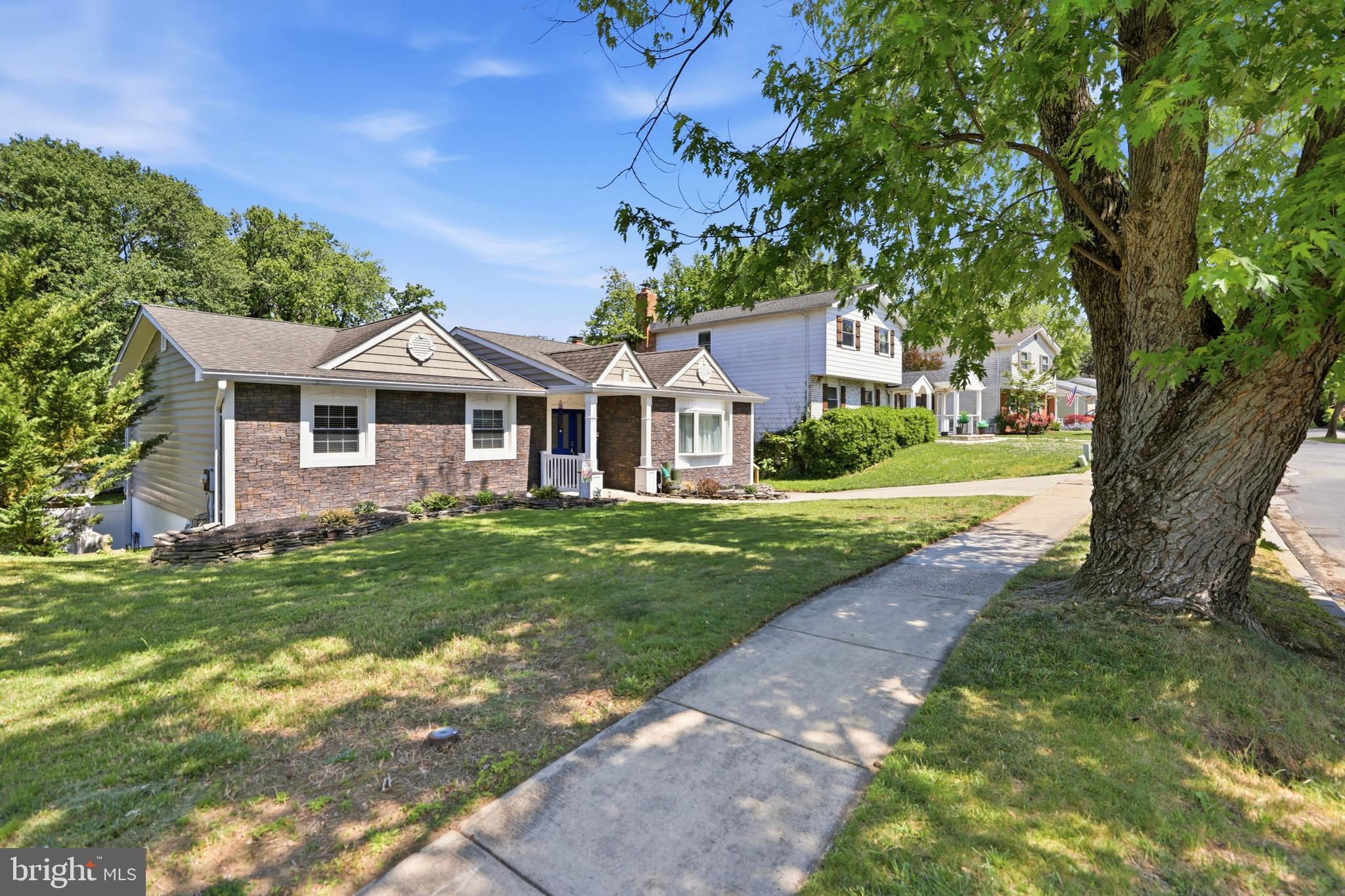 SPRIGGS COVE - Residential