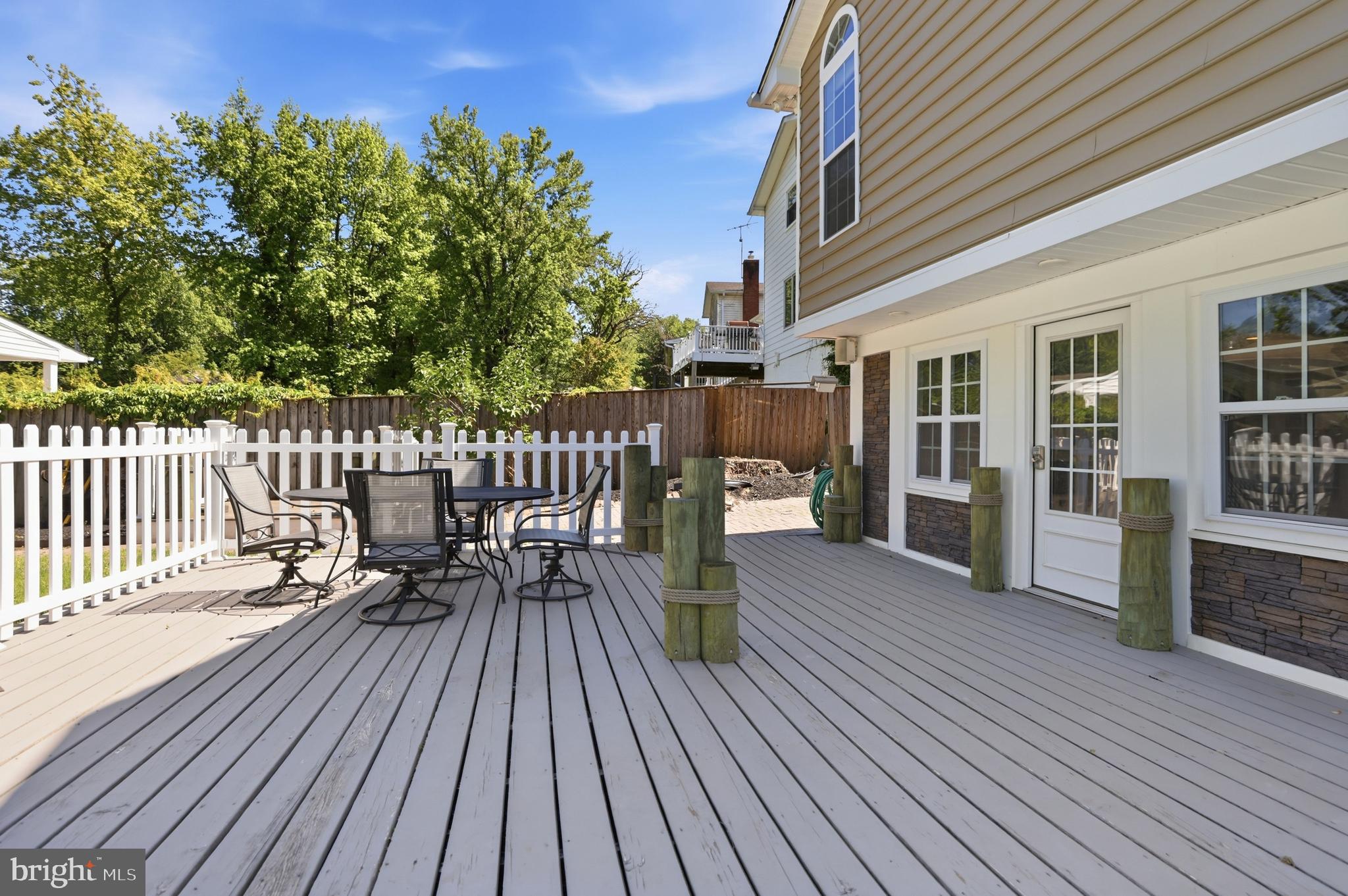 SPRIGGS COVE - Residential