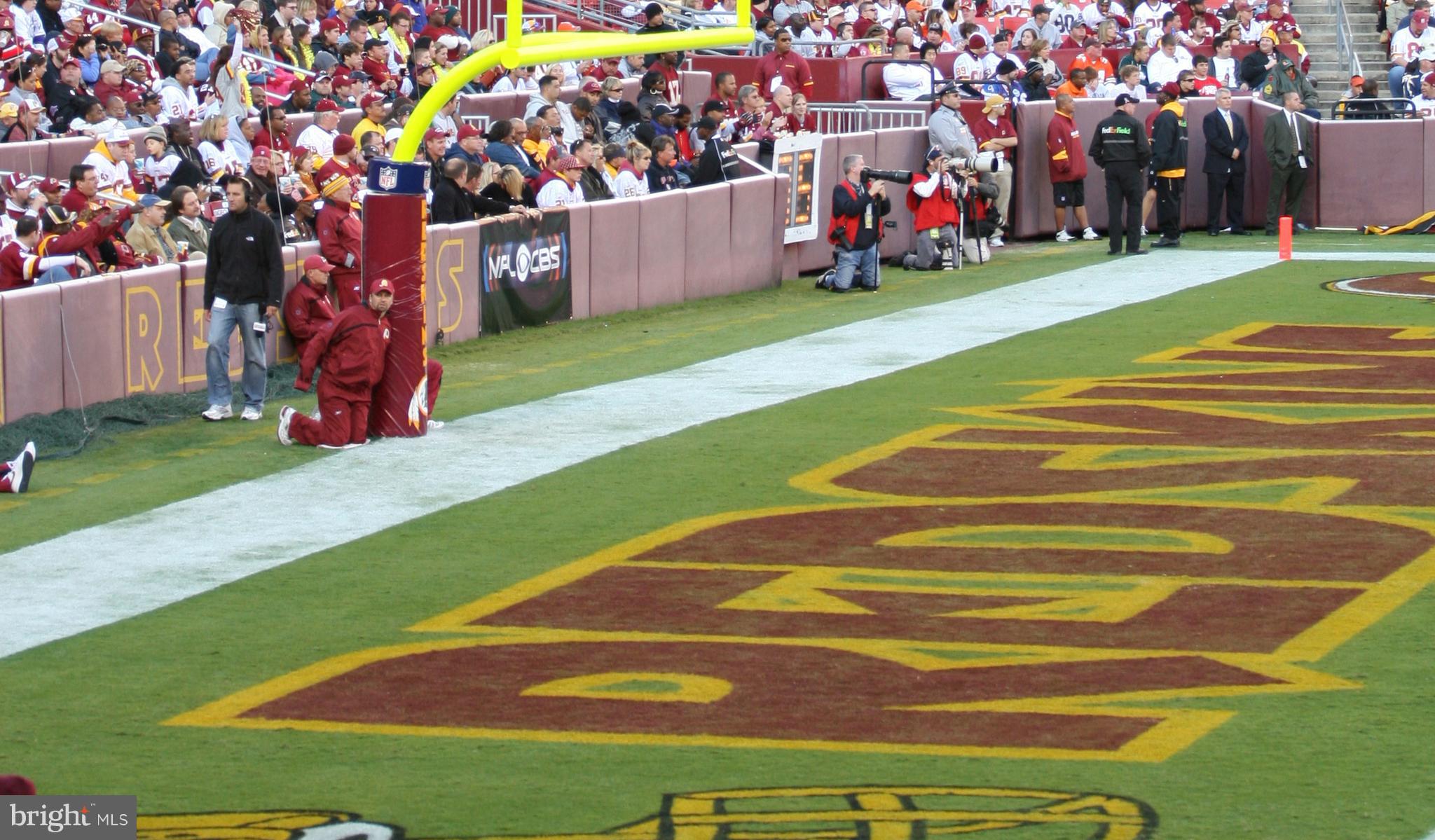 METRO POINTE - Residential