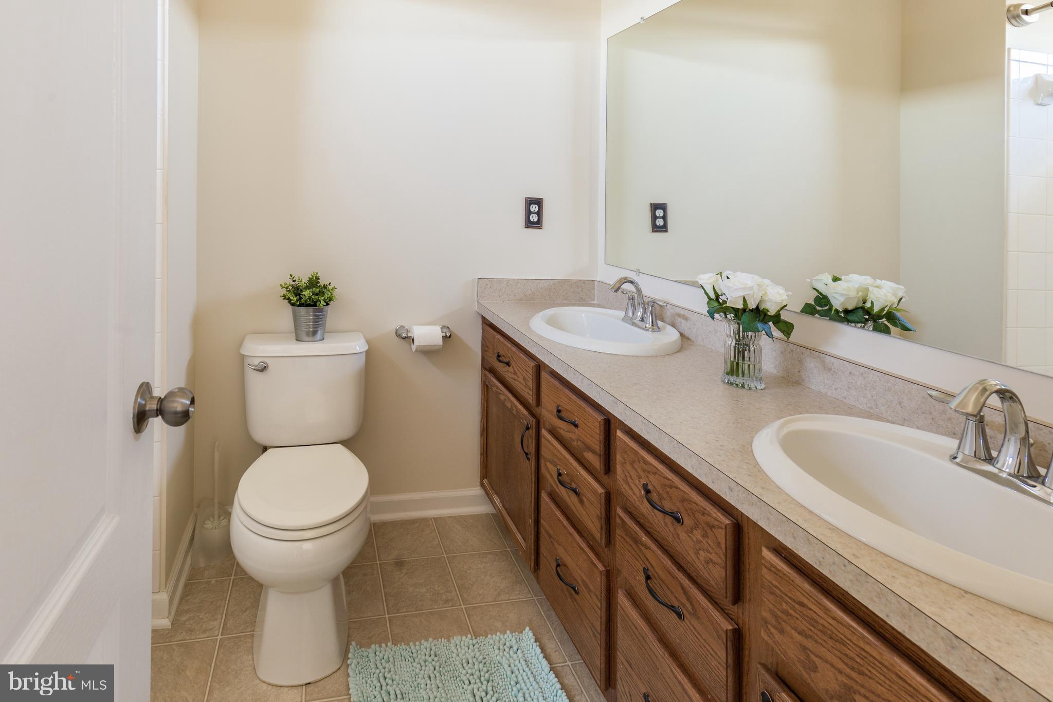 TANYARD SPRINGS - Residential