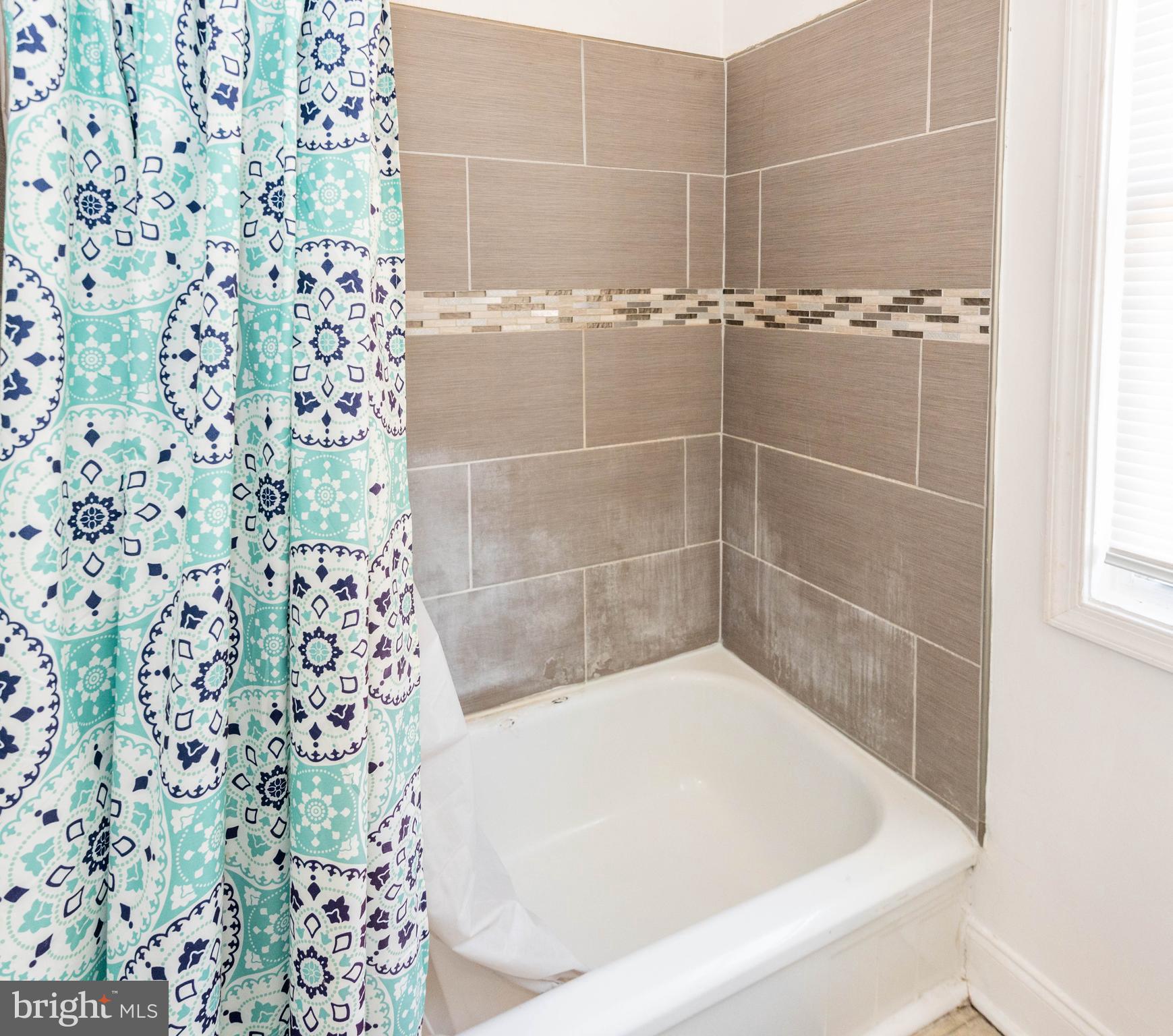 BRIDGEVIEW - GREENLAWN - Residential