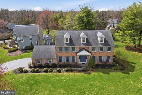 Homes For Sale - 1 Chatsworth Court<br/> Mercer County, LAWRENCEVILLE, NJ 08648