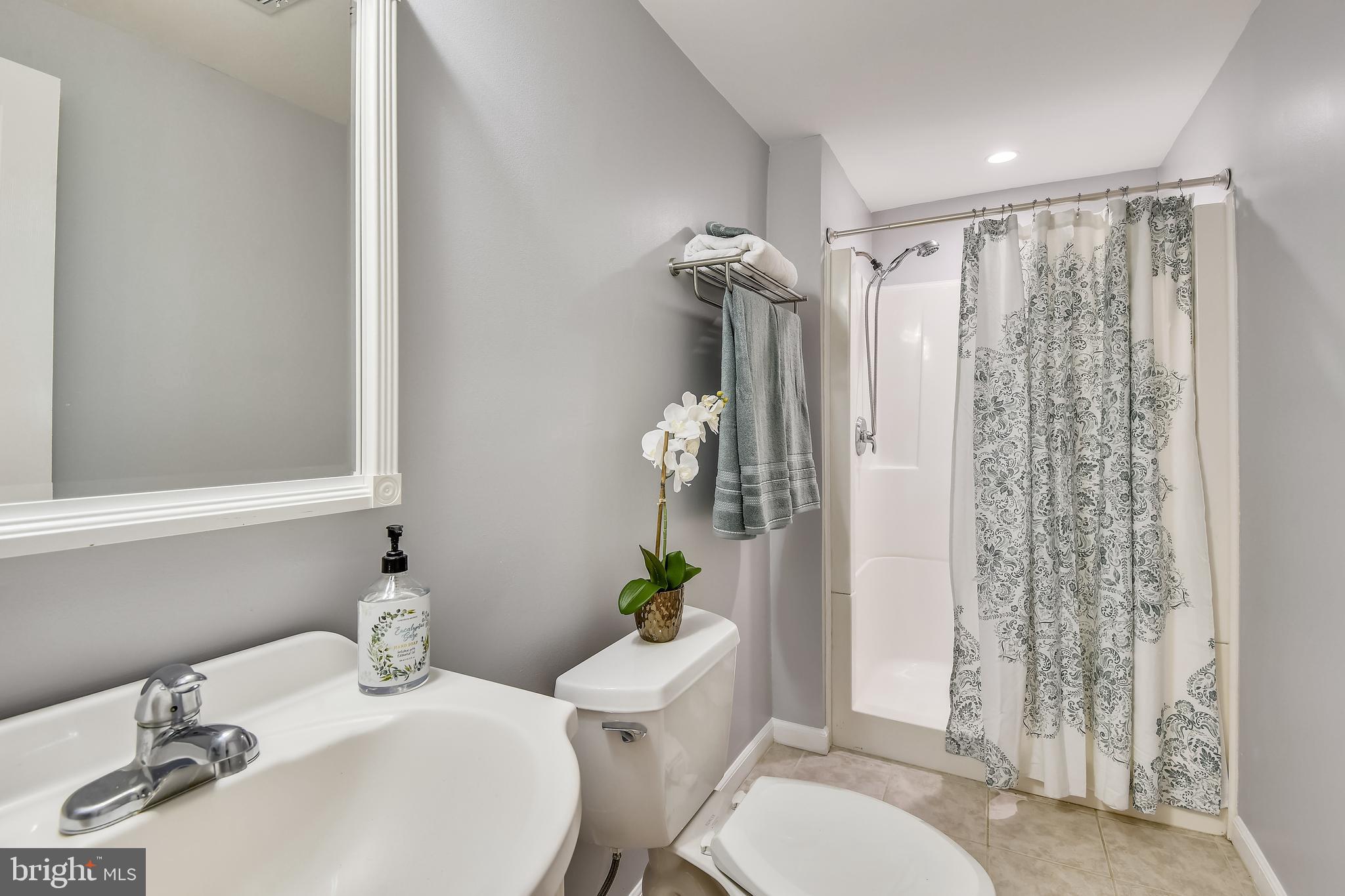 BARTON HILL - Residential