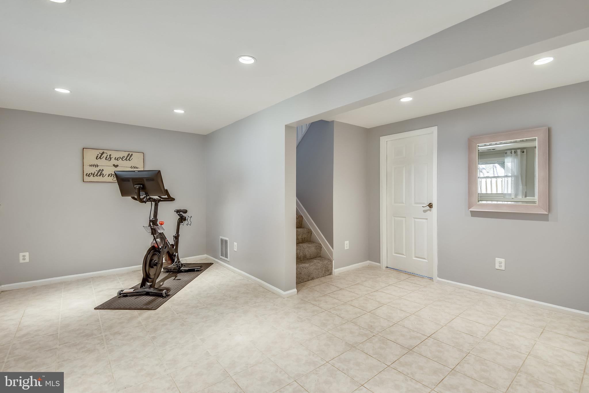 BARTON HILL - Residential