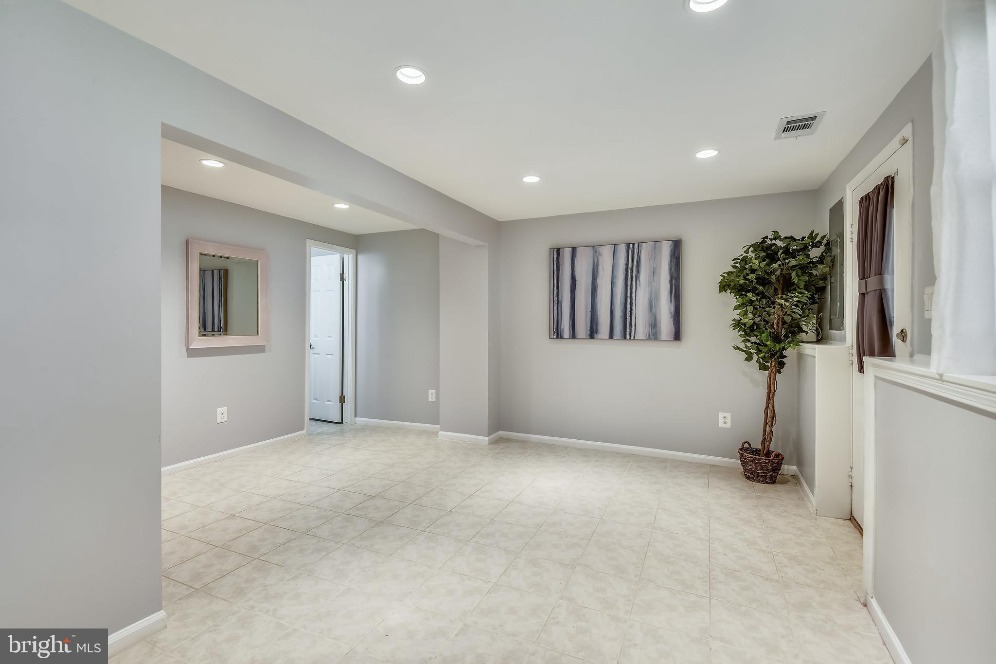 BARTON HILL - Residential