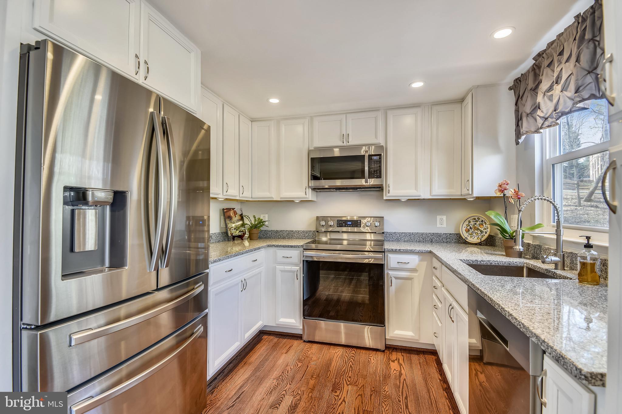 BARTON HILL - Residential