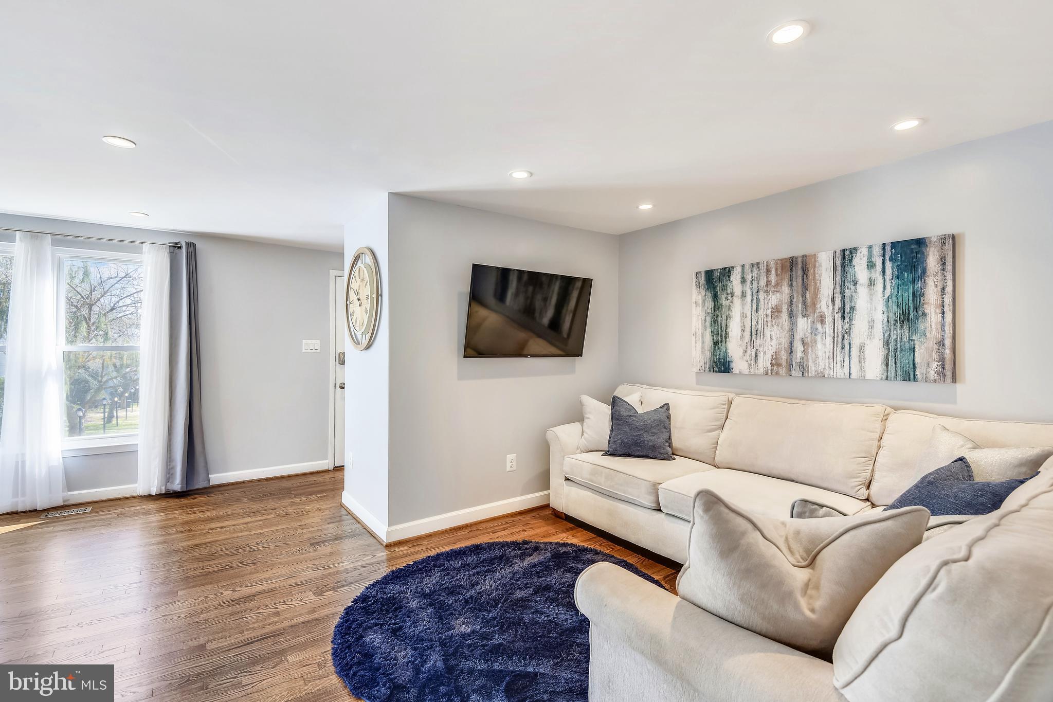 BARTON HILL - Residential