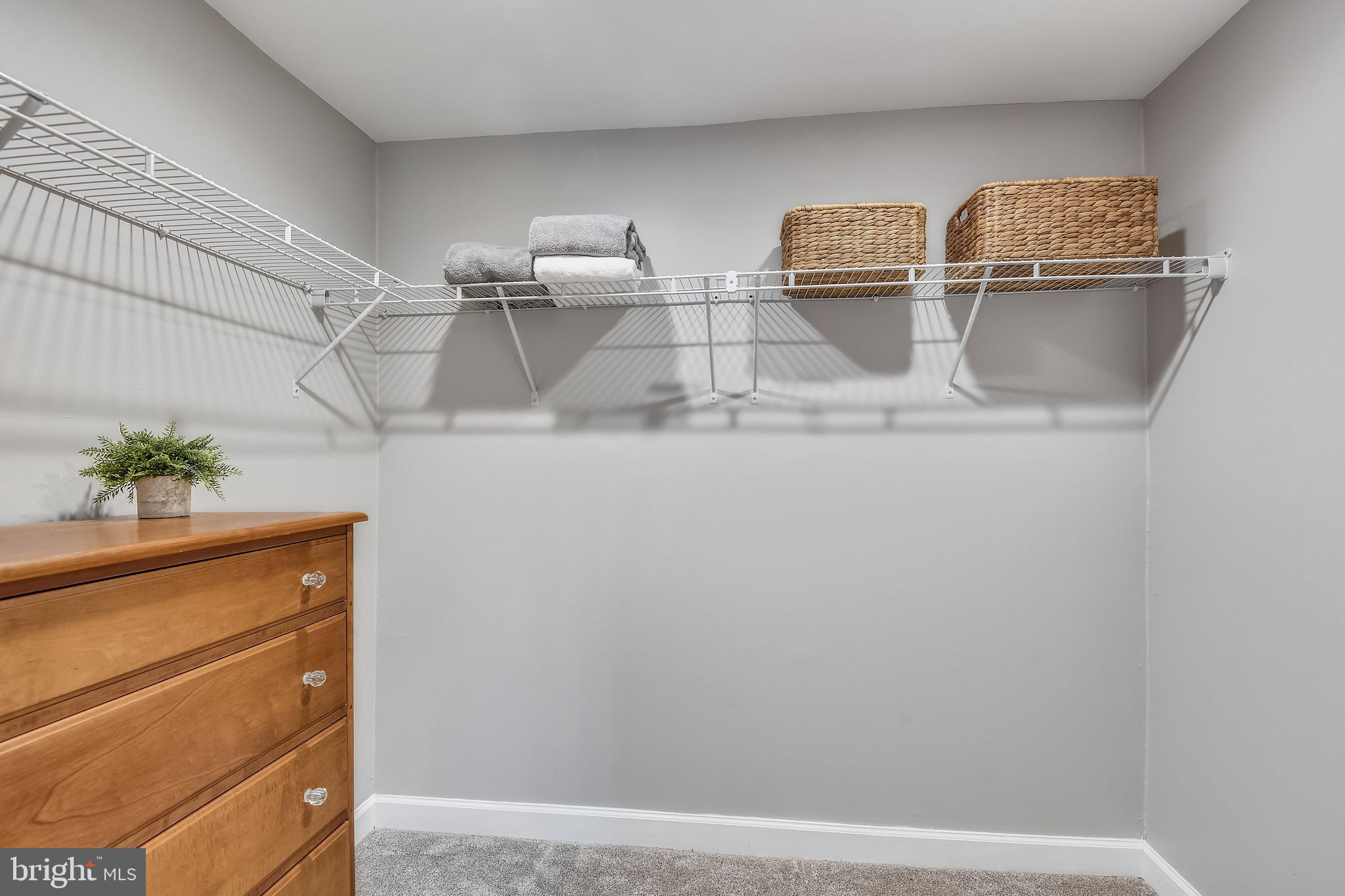 BARTON HILL - Residential