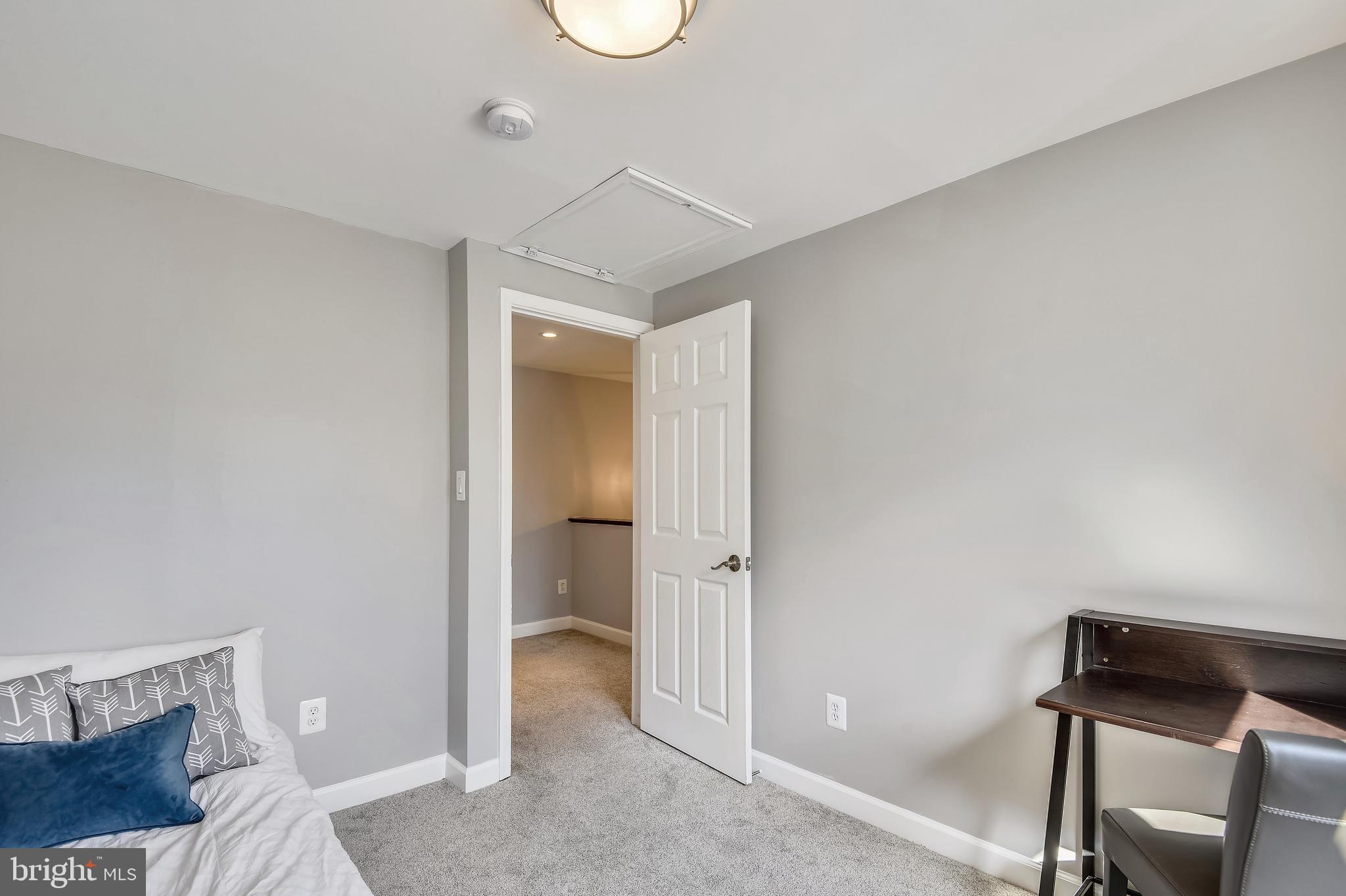 BARTON HILL - Residential